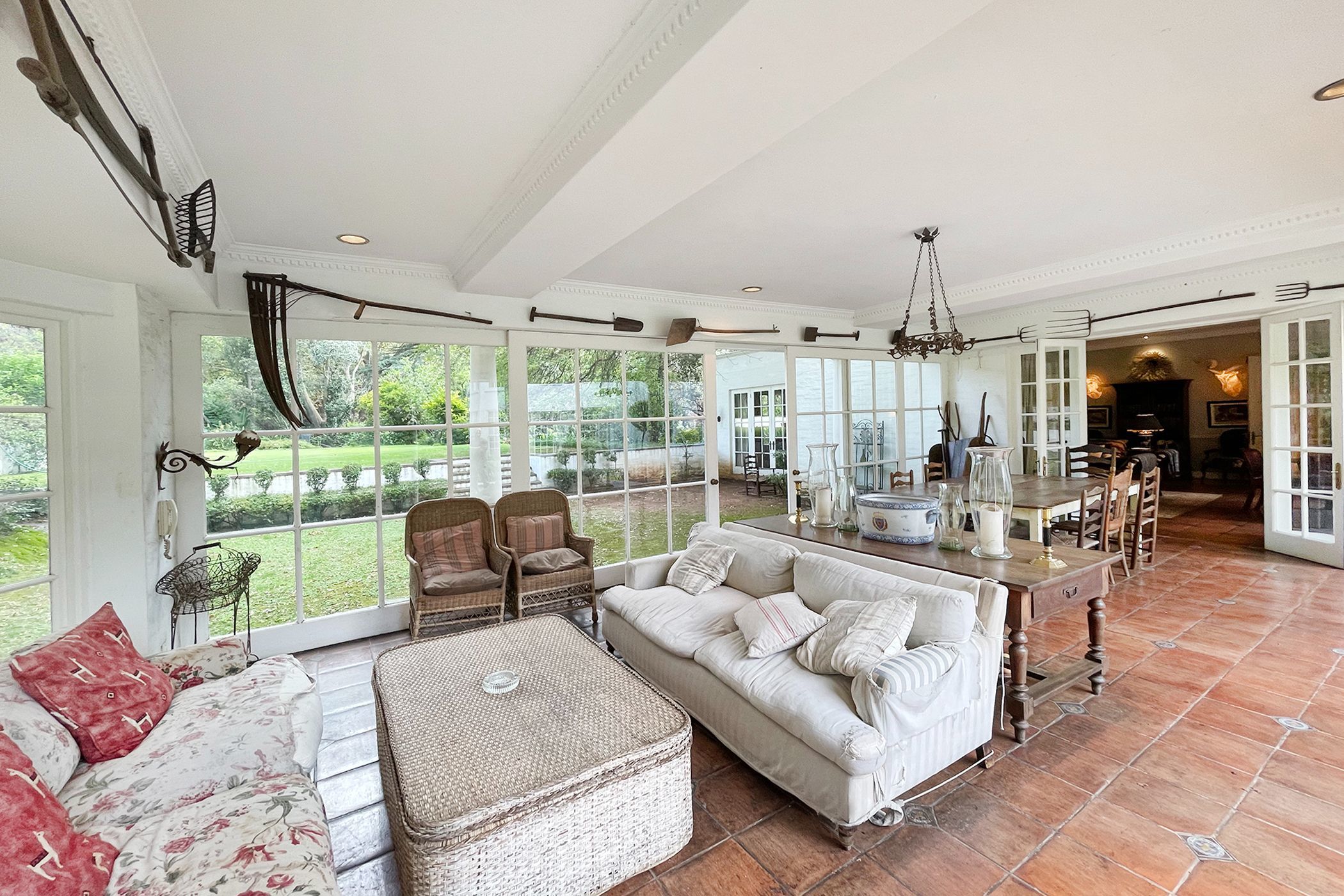 5 Bedroom House For Sale Hyde Park (Sandton) HP1606422 Pam