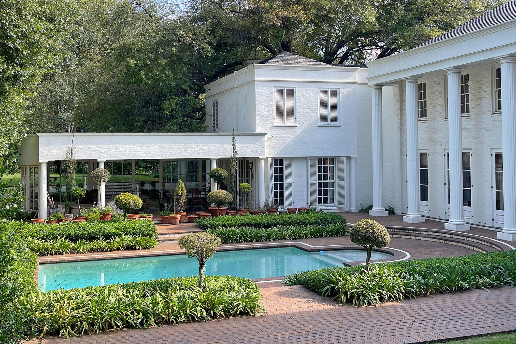 5 Bedroom House For Sale Hyde Park (Sandton) HP1606422 Pam