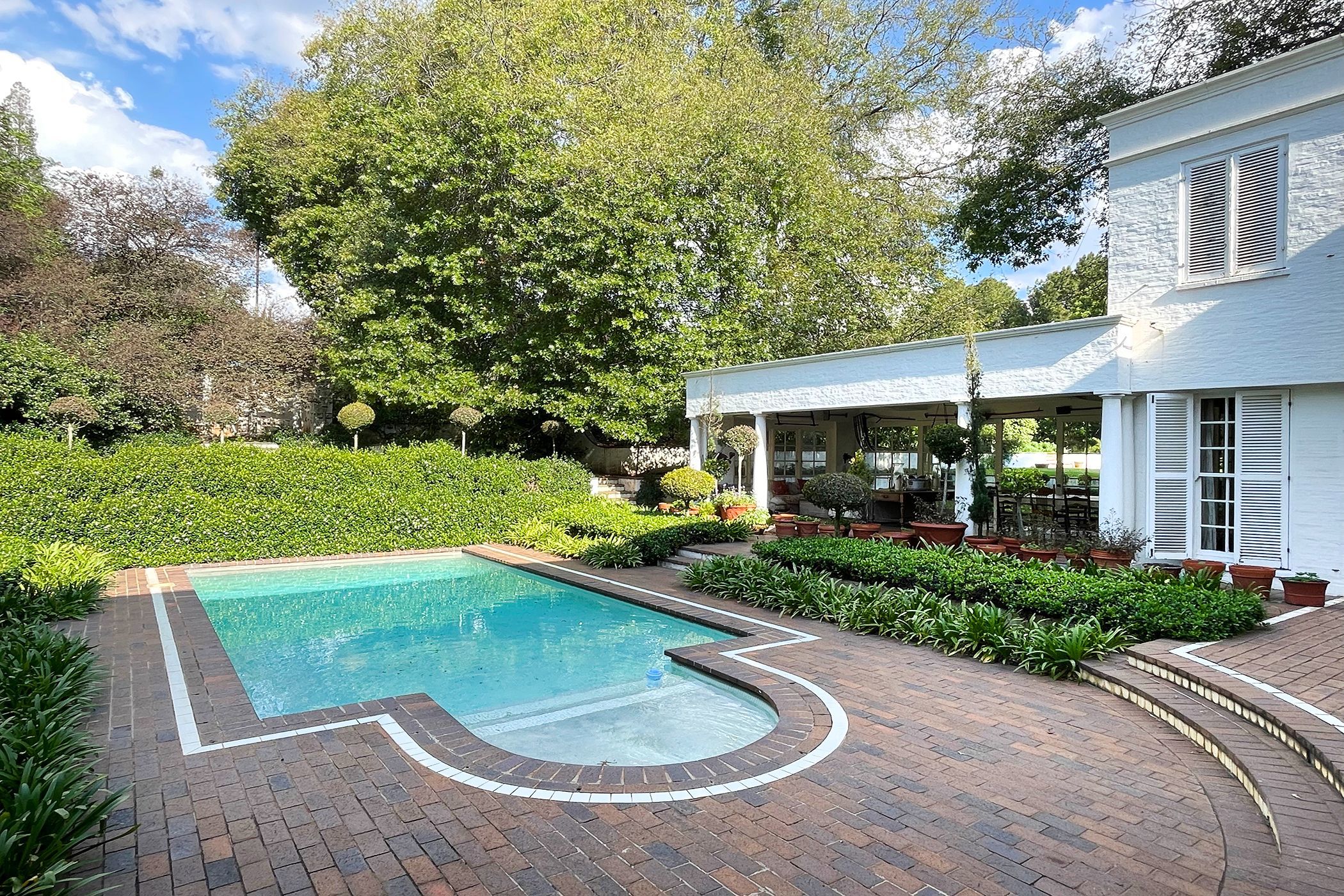 5 Bedroom House For Sale Hyde Park (Sandton) HP1606422 Pam