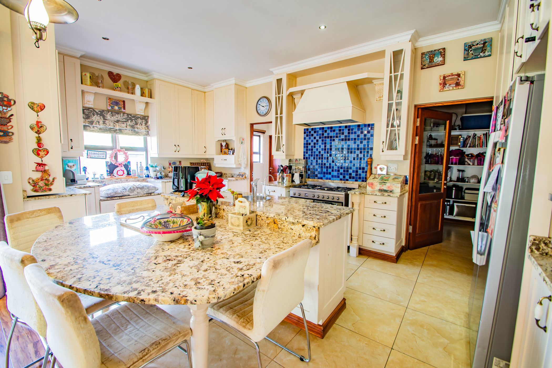 5 Bedroom House For Sale Silver Lakes Golf Estate PT1593929 Pam