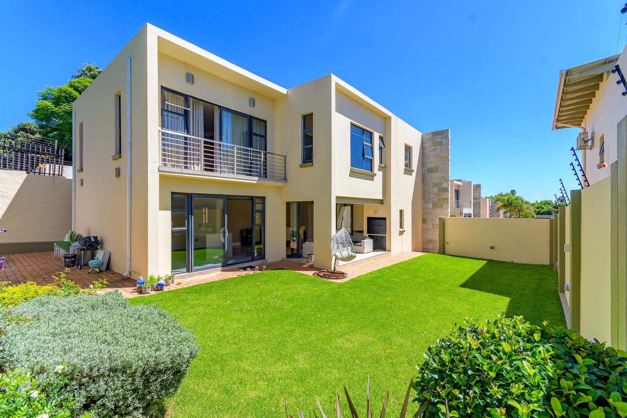 4 Bedroom Doublestorey Cluster For Sale Bedfordview BED1605603