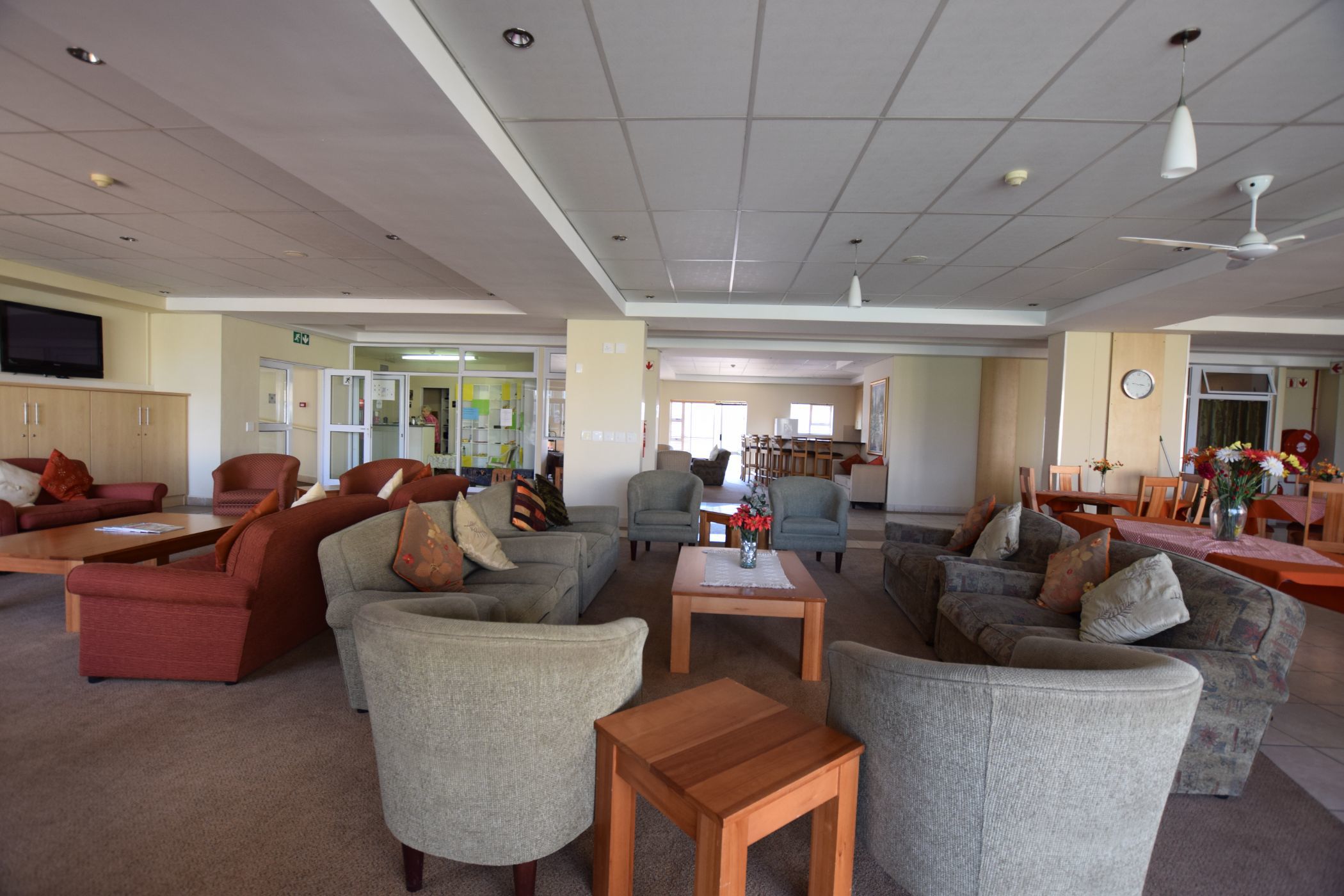 2 Bedroom Retirement Home For Sale Welgelegen (Parow) 1PLA1608518