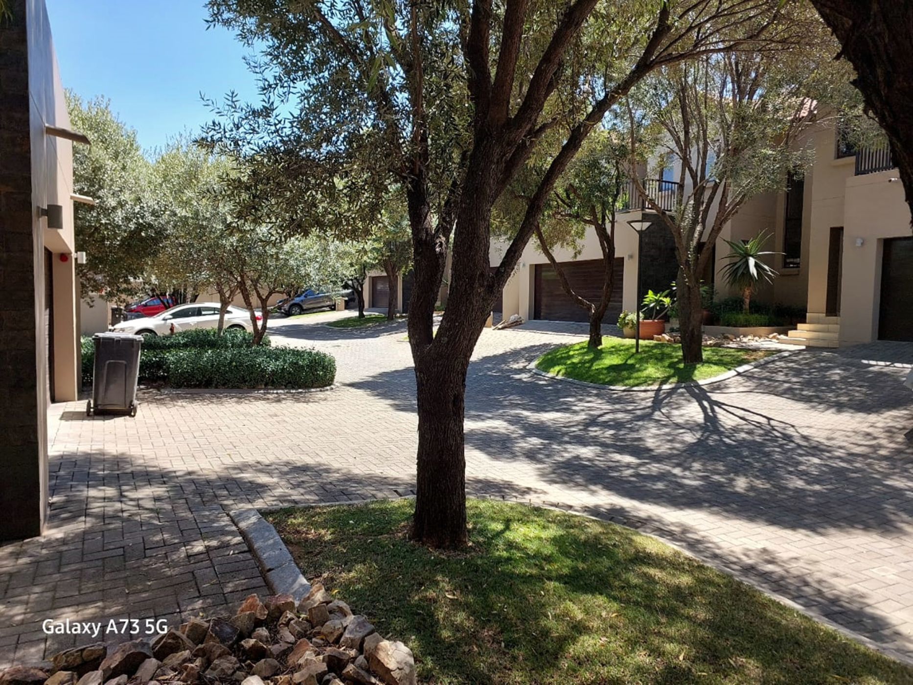 3 bedroom house for sale in Menlo Park