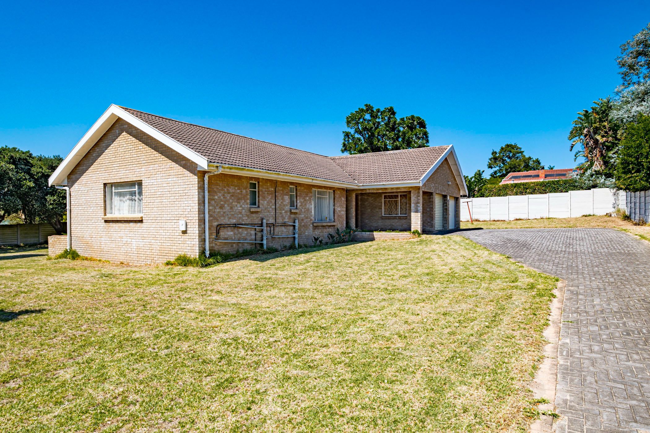 4 Bedroom House For Sale Walmer Heights 1PLZ1607908 Pam Golding