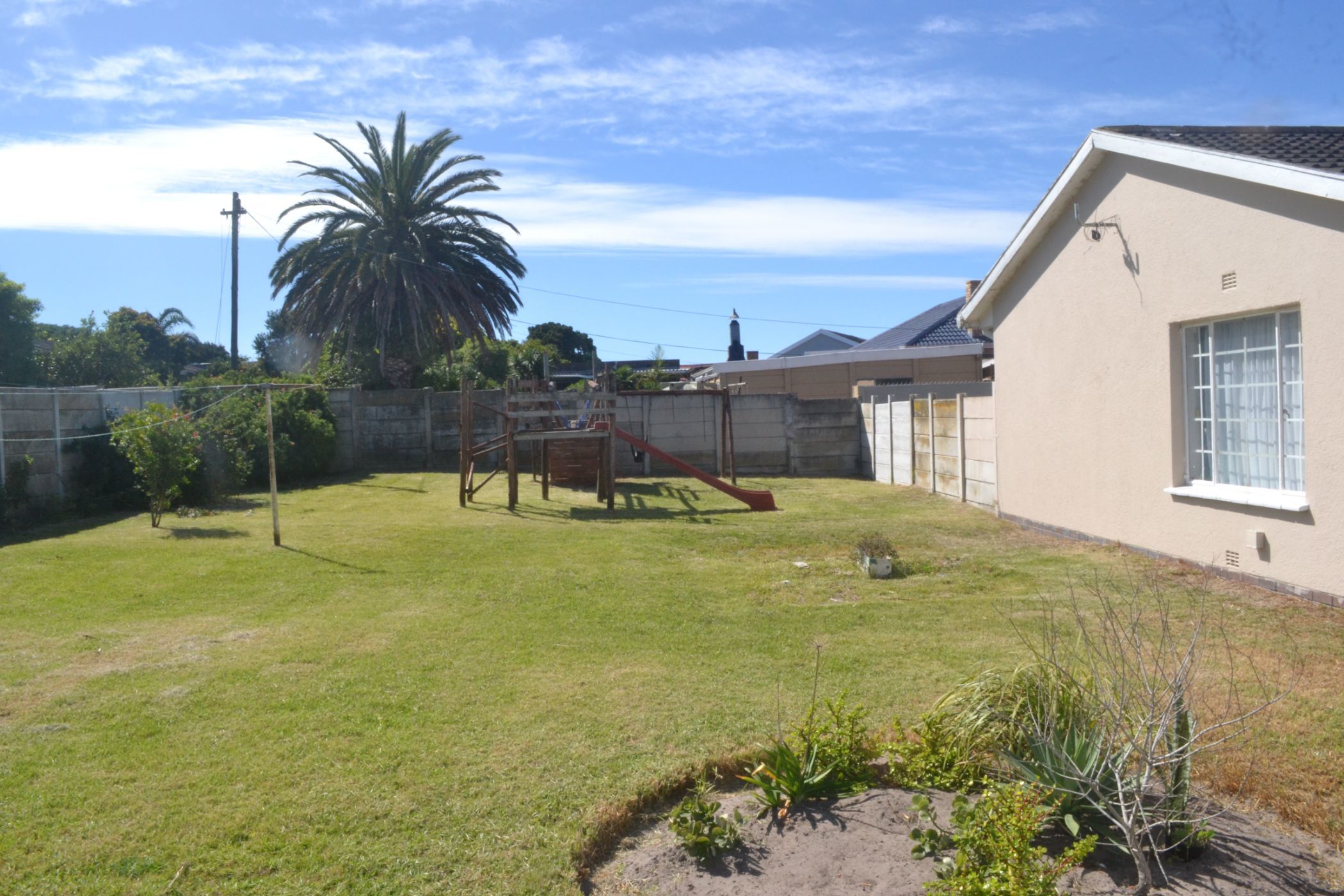 3 Bedroom House For Sale Rowallan Park 1PLZ1609291 Pam Golding