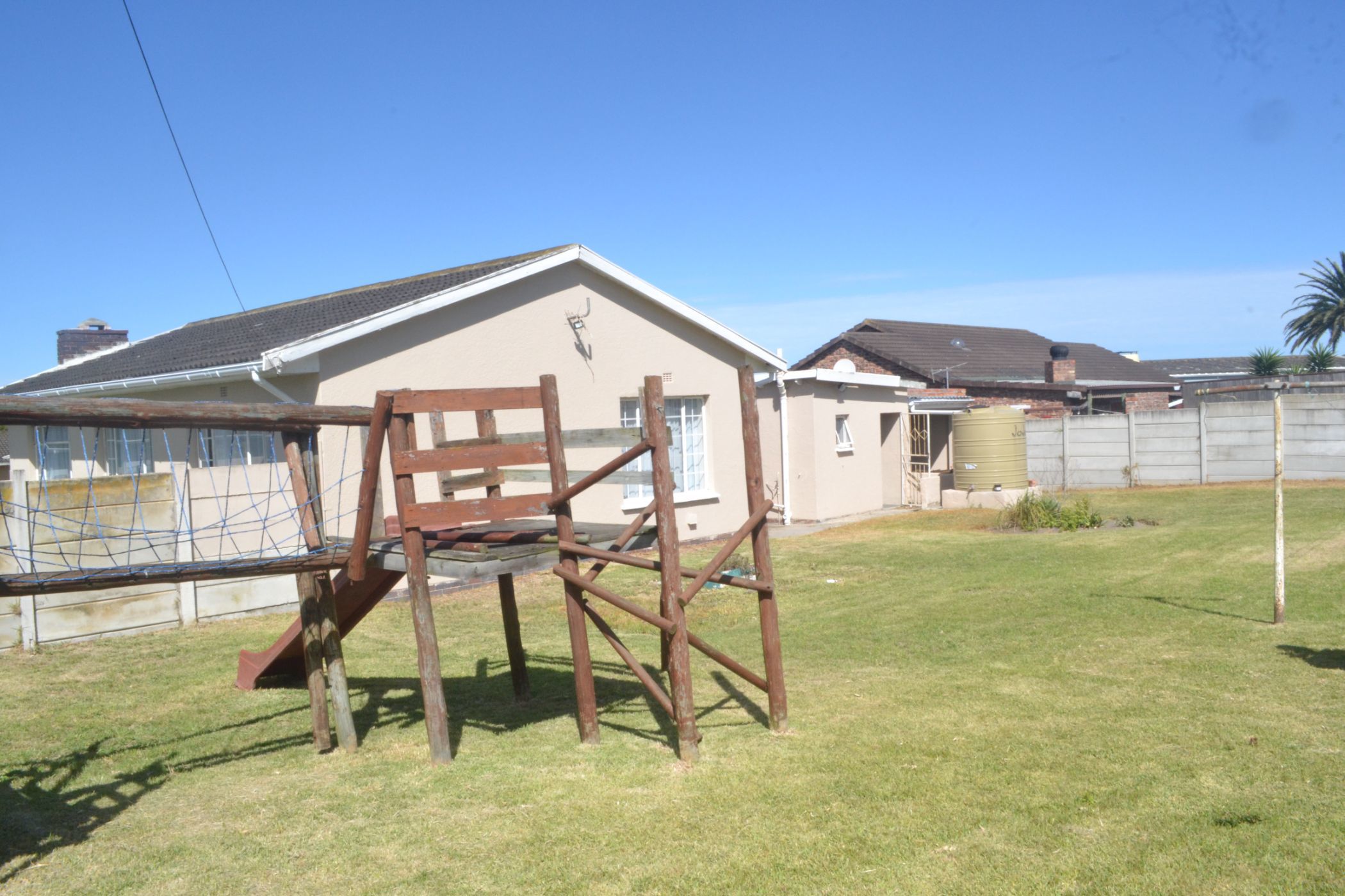 3 Bedroom House For Sale Rowallan Park 1PLZ1609291 Pam Golding