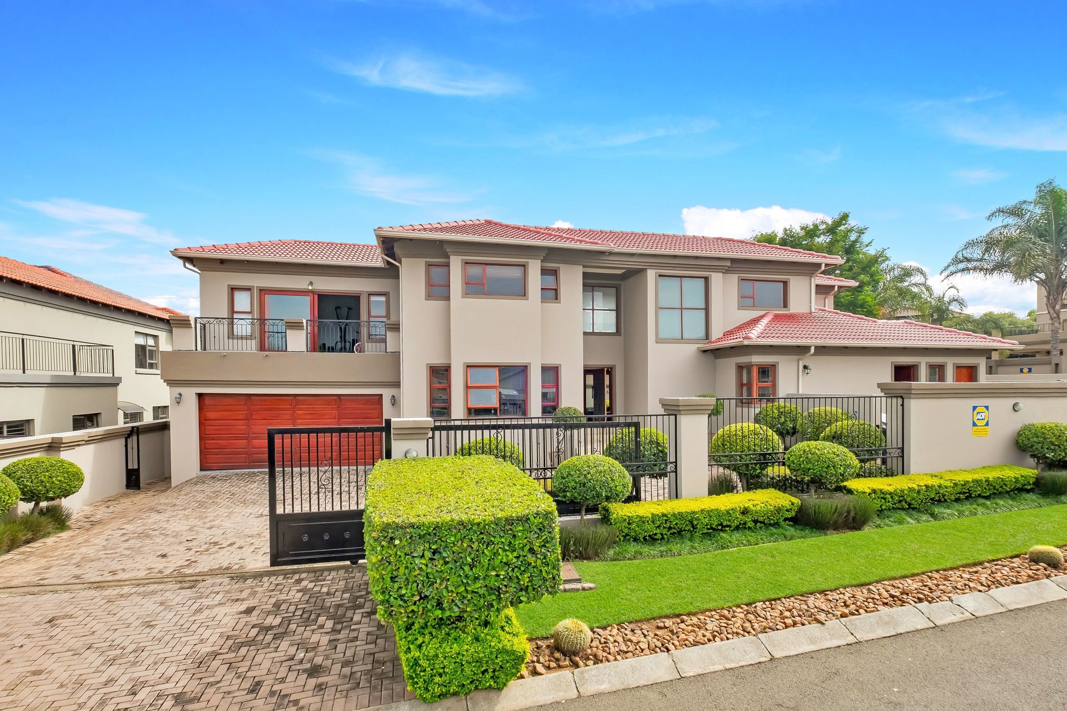 4 Bedroom Doublestorey Cluster For Sale Honeydew Manor RAN1606491