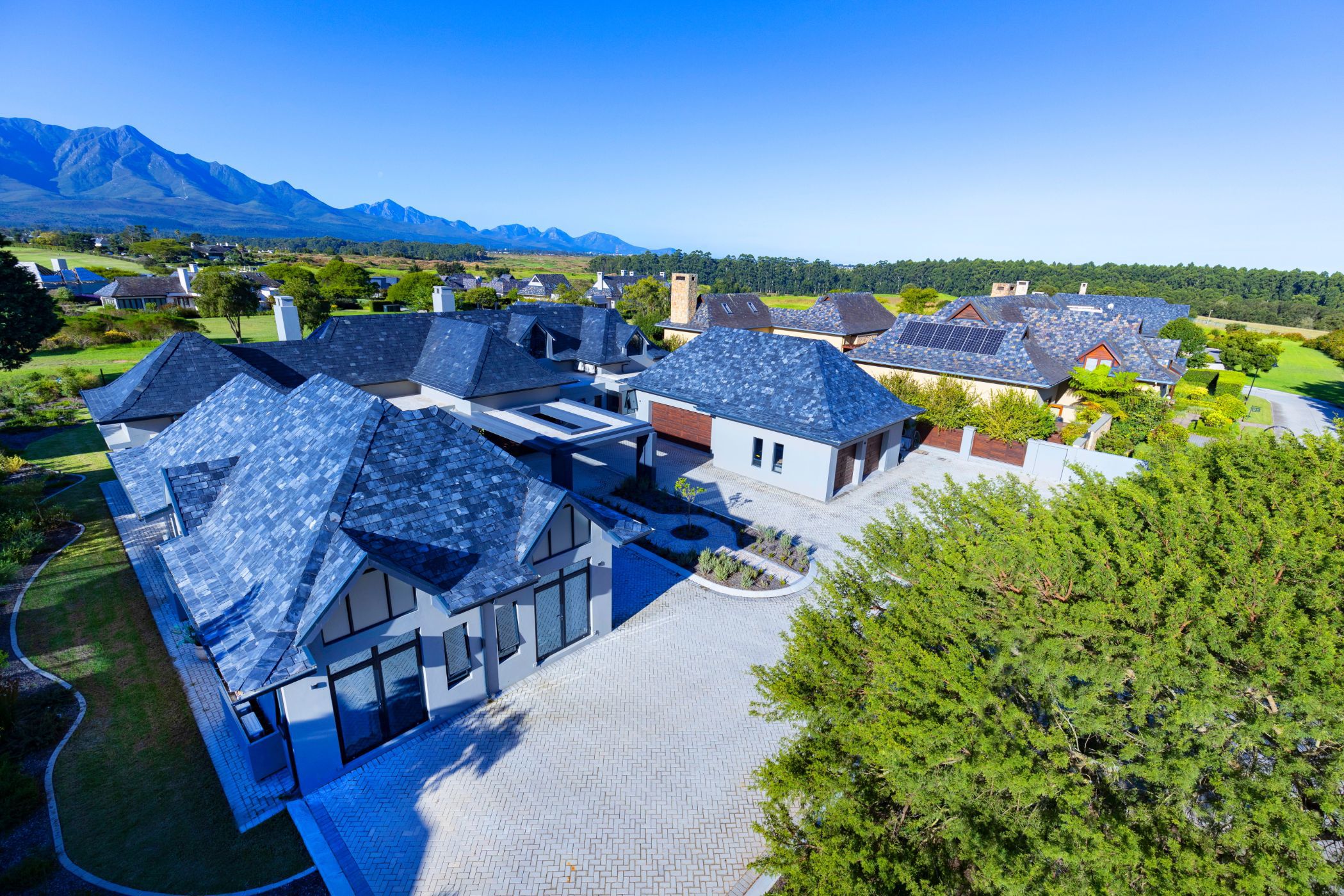 6 Bedroom House For Sale Fancourt FC1609788 Pam Golding Properties