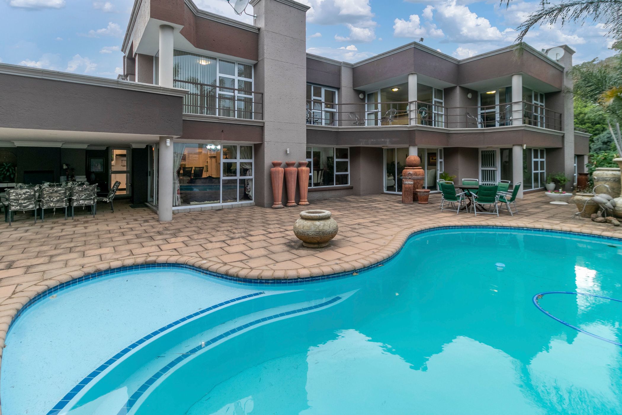 6 Bedroom House For Sale Glenvista 1GV1608183 Pam Golding Properties