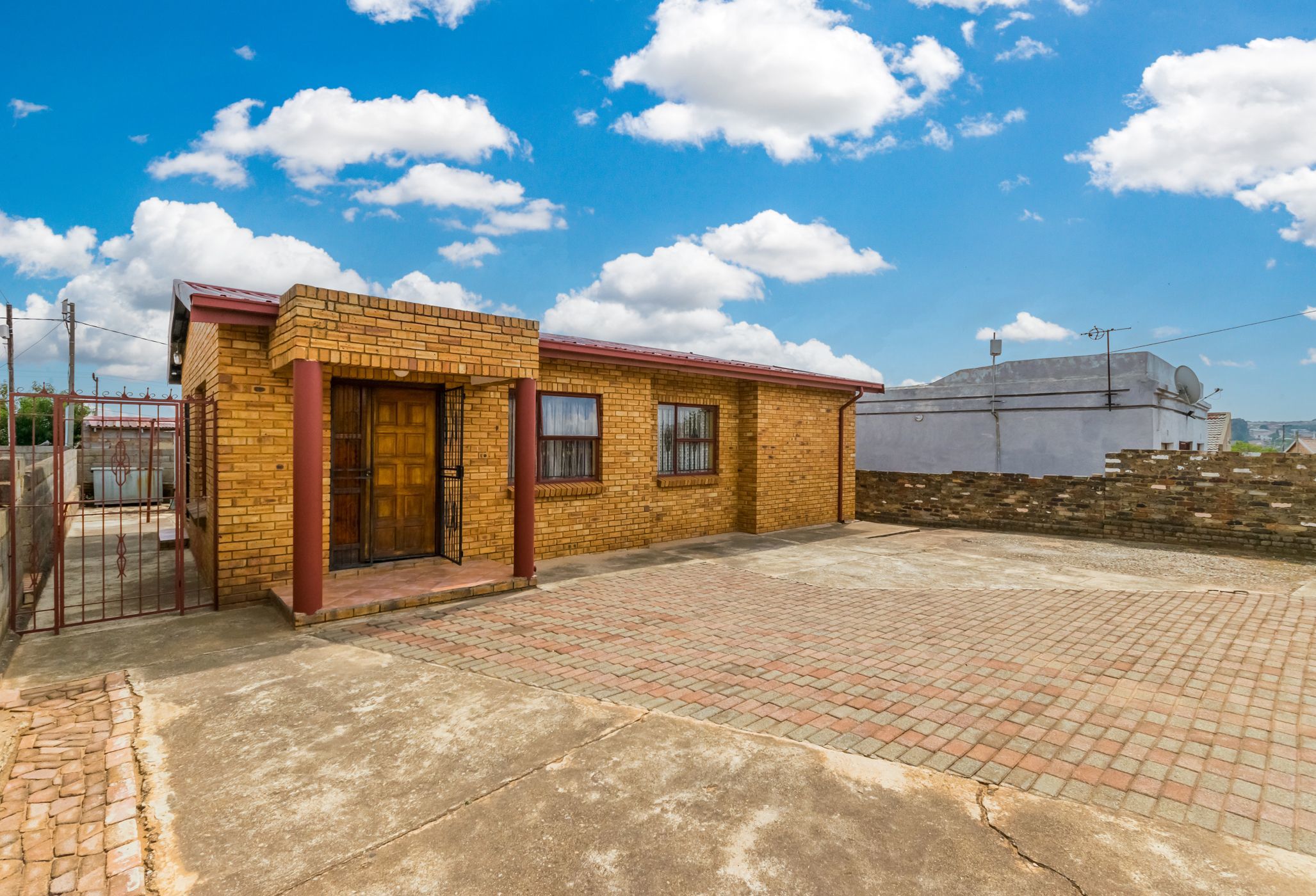 3 Bedroom House For Sale Kagiso 1KR1609884 Pam Golding Properties