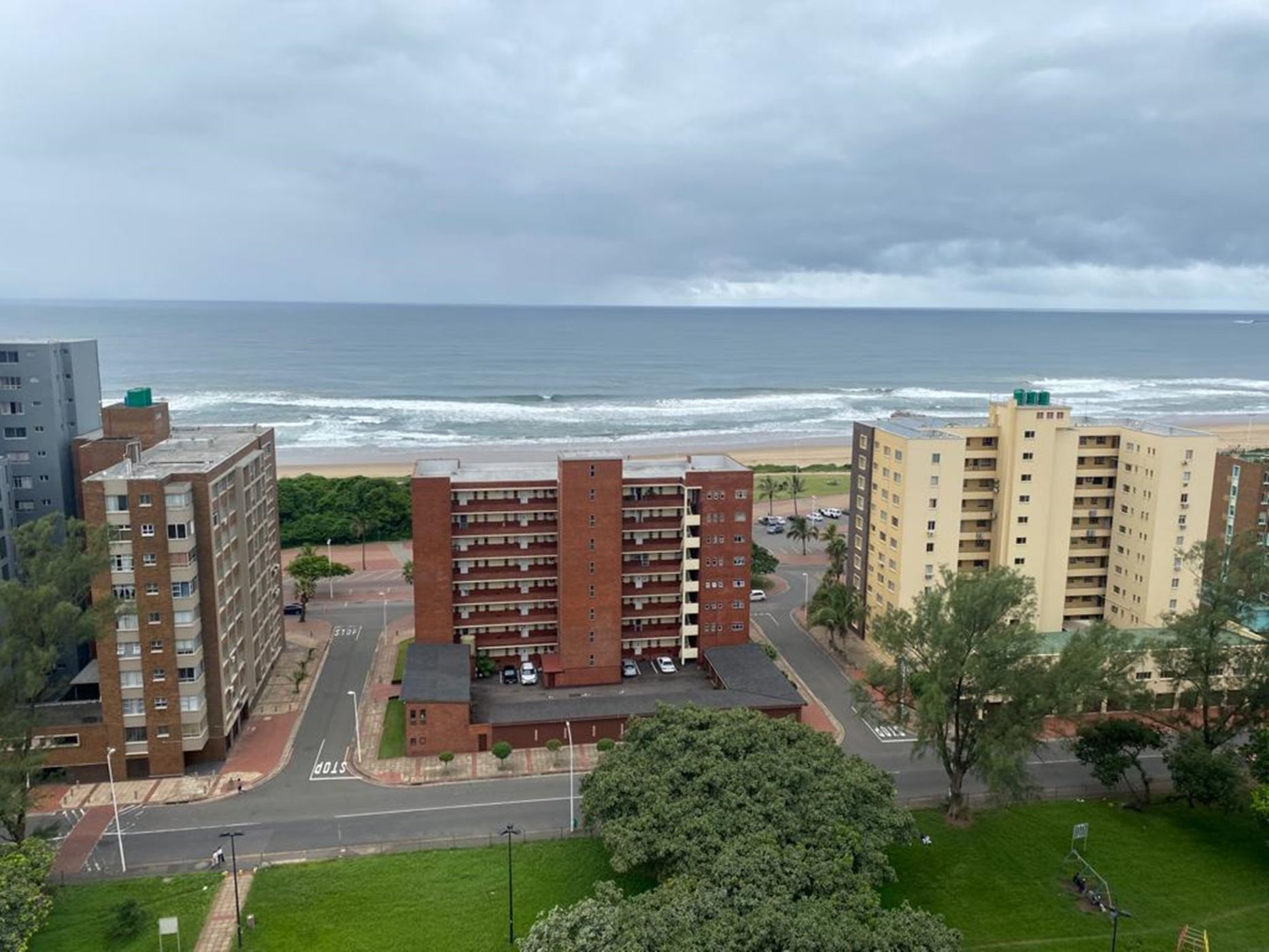 3 Bedroom Apartment For Sale North Beach Durban 1DA1610674 Pam Golding Properties