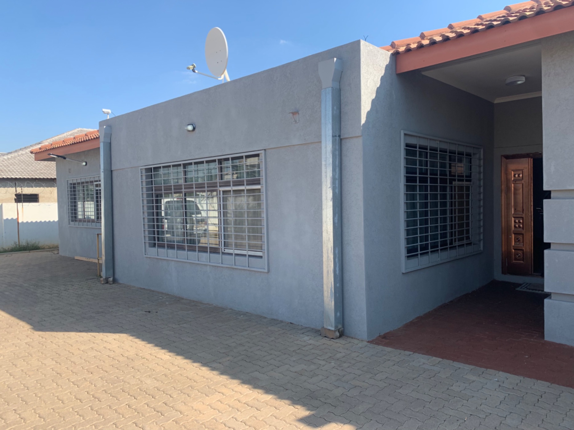 3 Bedroom House For Sale Block 10 (Botswana) 3BO1611260 Pam