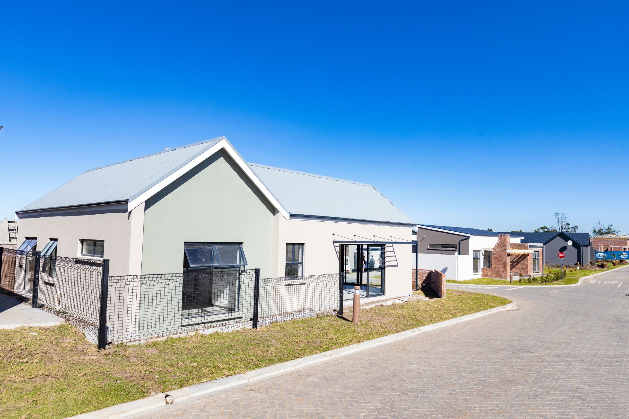 2 Bedroom House For Sale Kraaibosch Park GEO1611072 Pam Golding