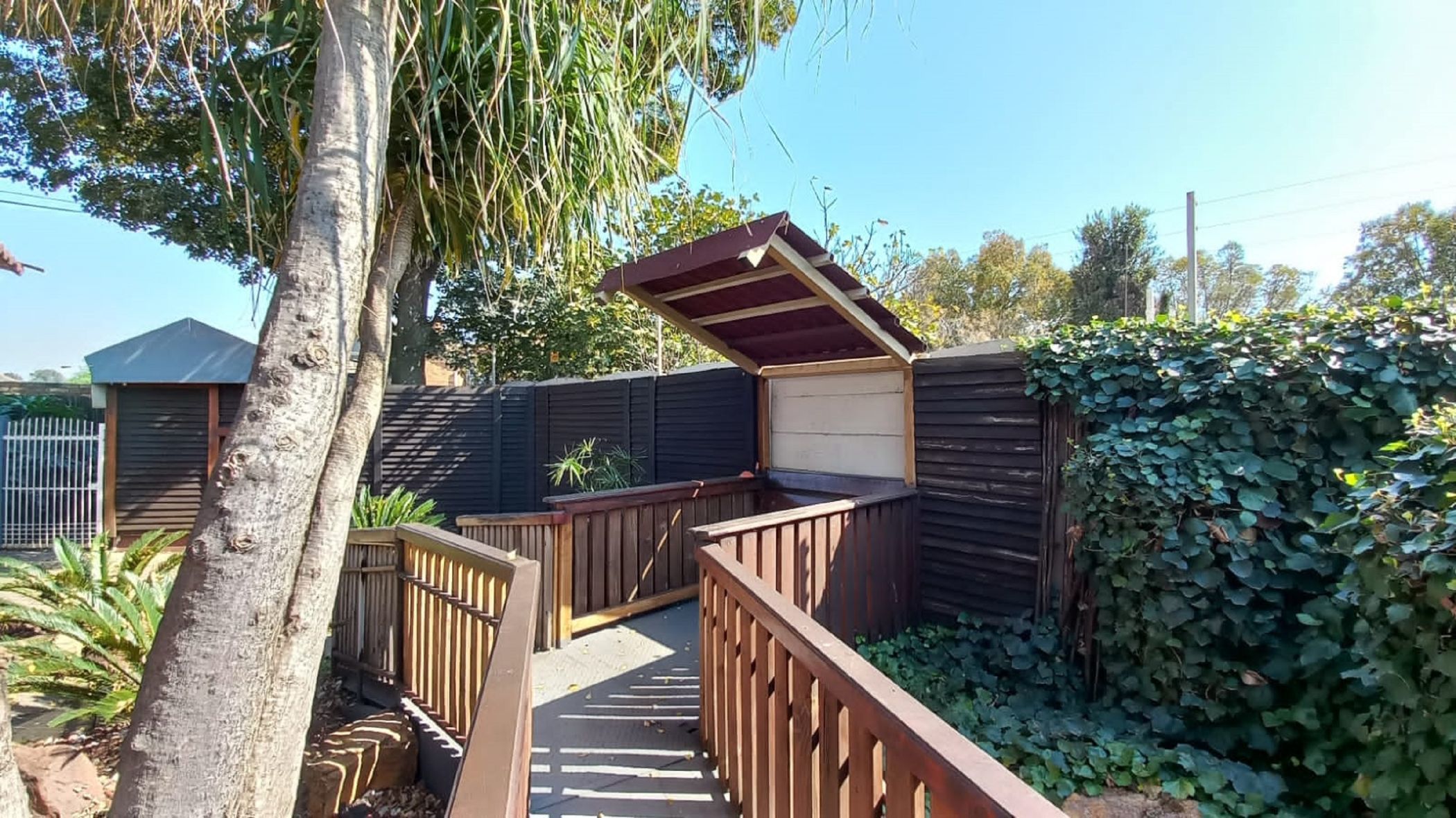 5 Bedroom House For Sale Petersfield 1SP1611375 Pam Golding