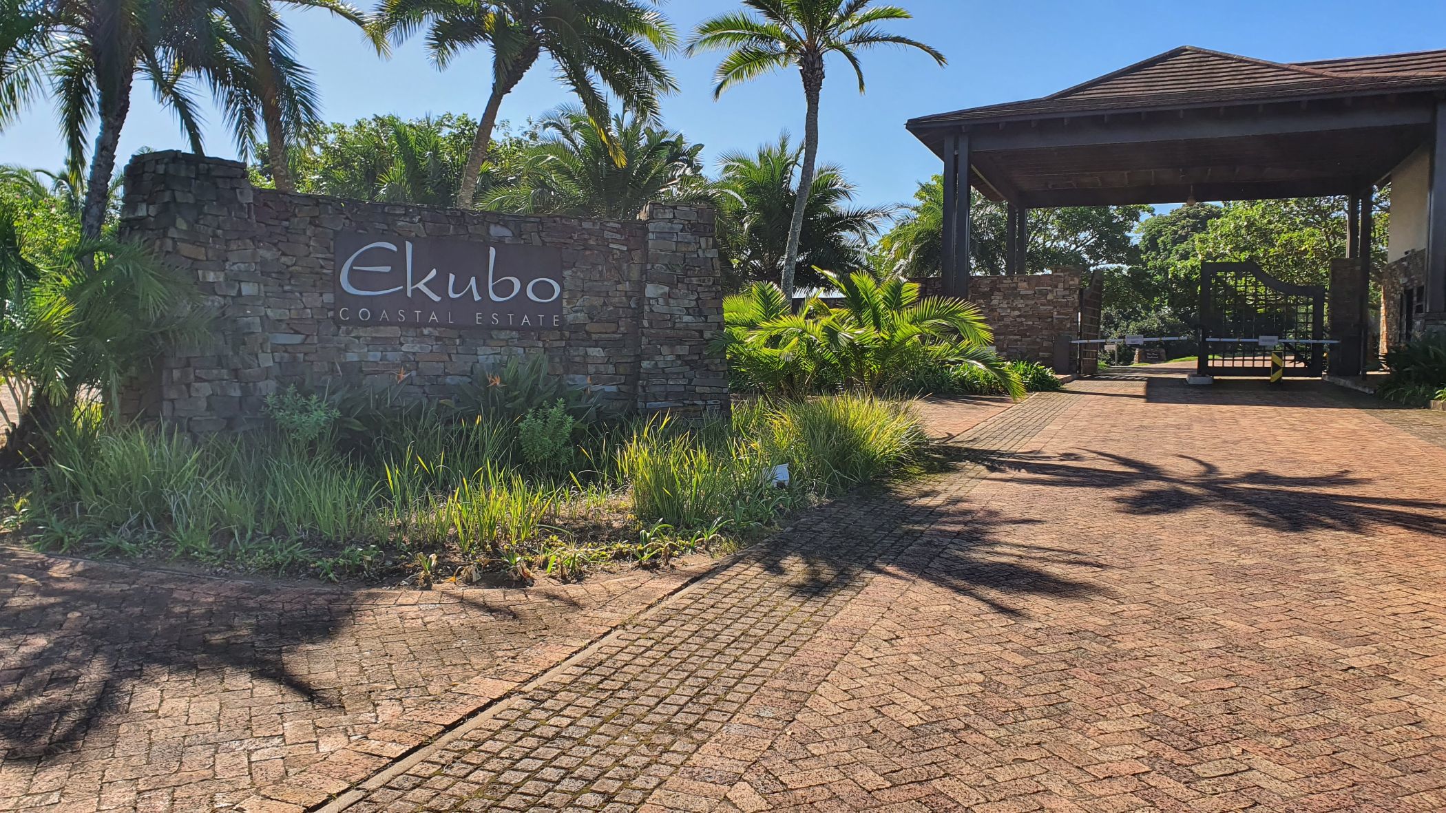 2698 m&sup2; residential vacant land for sale in Leisure Bay