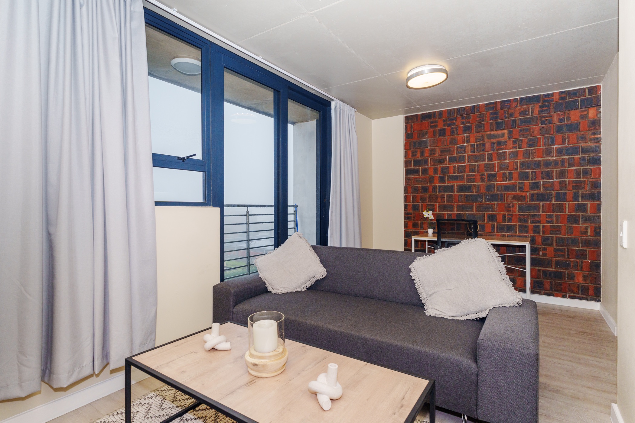 1 Bedroom Apartment For Sale Observatory (Cape Town) KW1612059