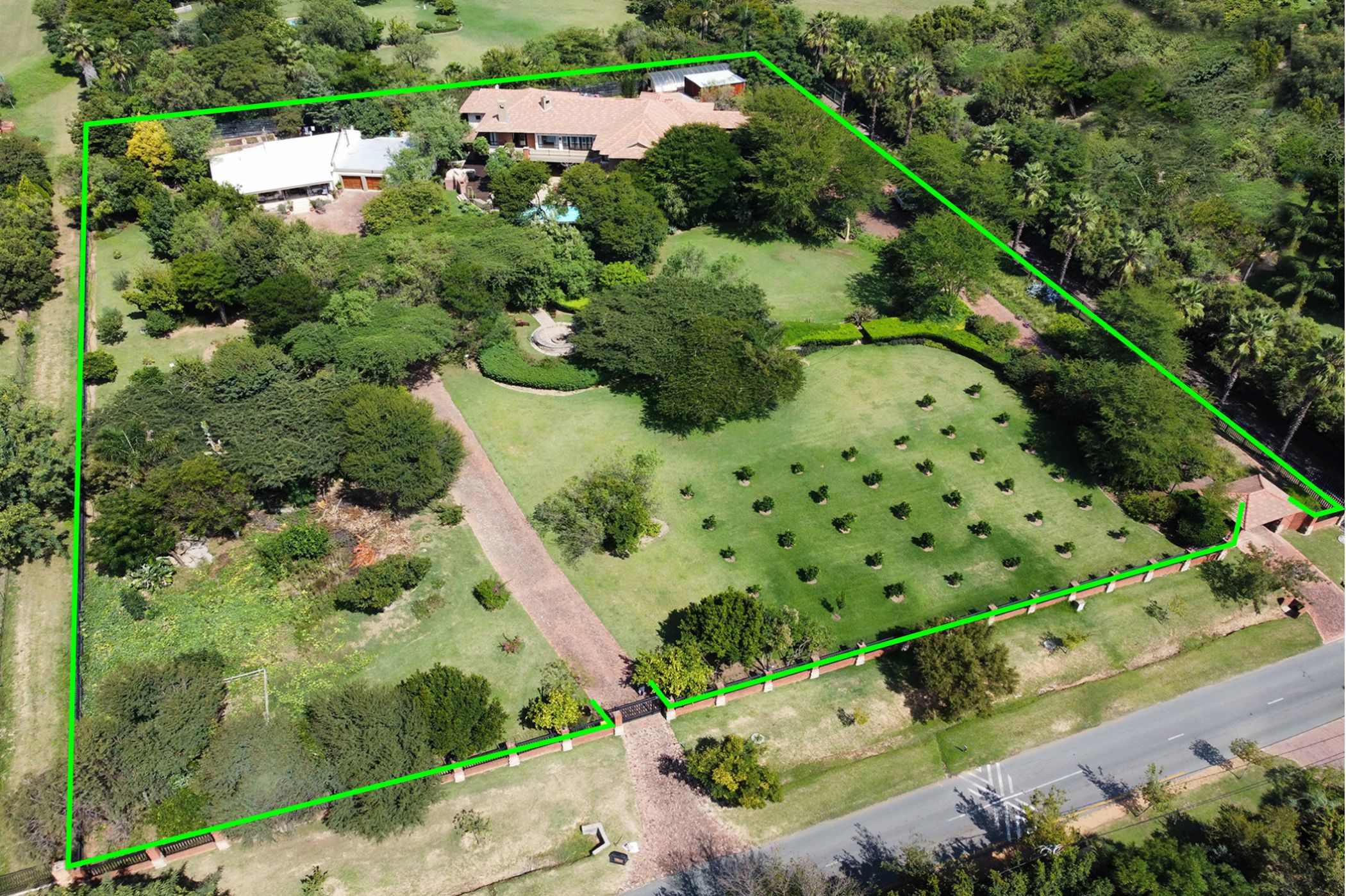 4 Bedroom Doublestorey House For Sale Beaulieu MR1609297 Pam