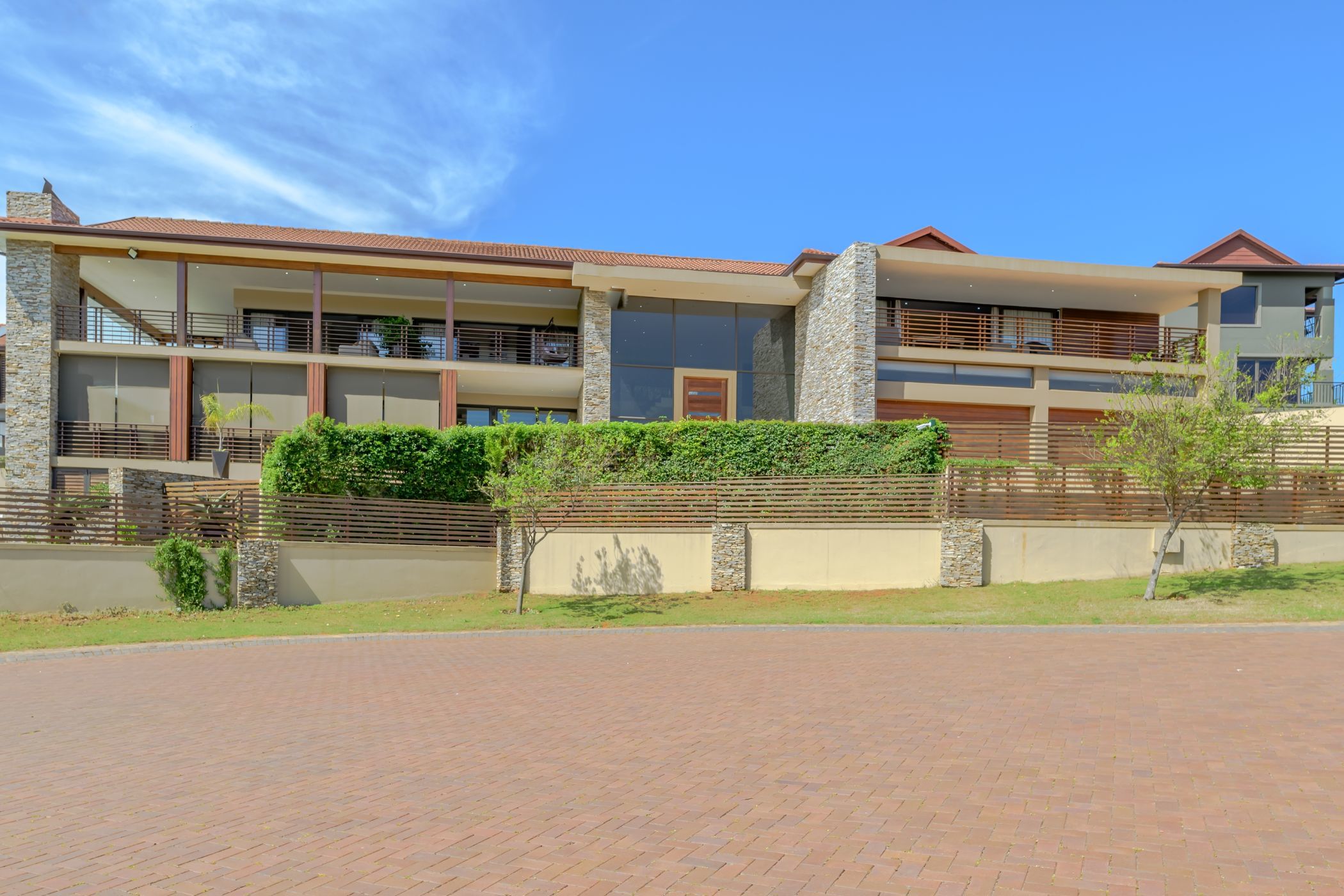 5 bedroom house for sale in Izinga