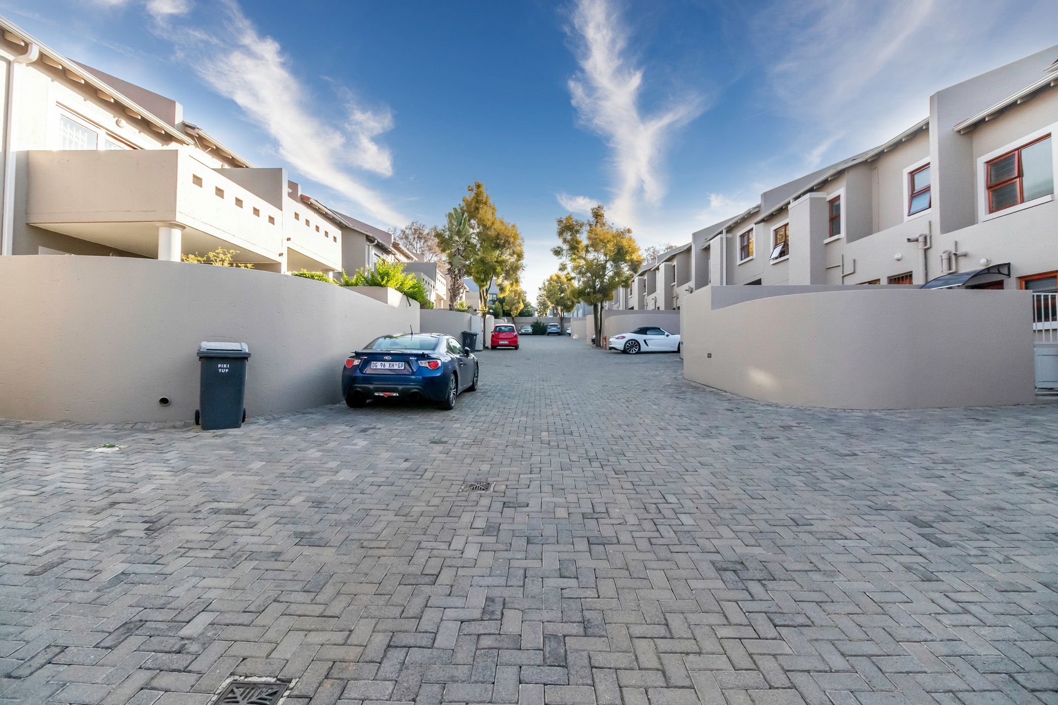 3 Bedroom Townhouse For Sale Oaklands (Johannesburg) HP1615586