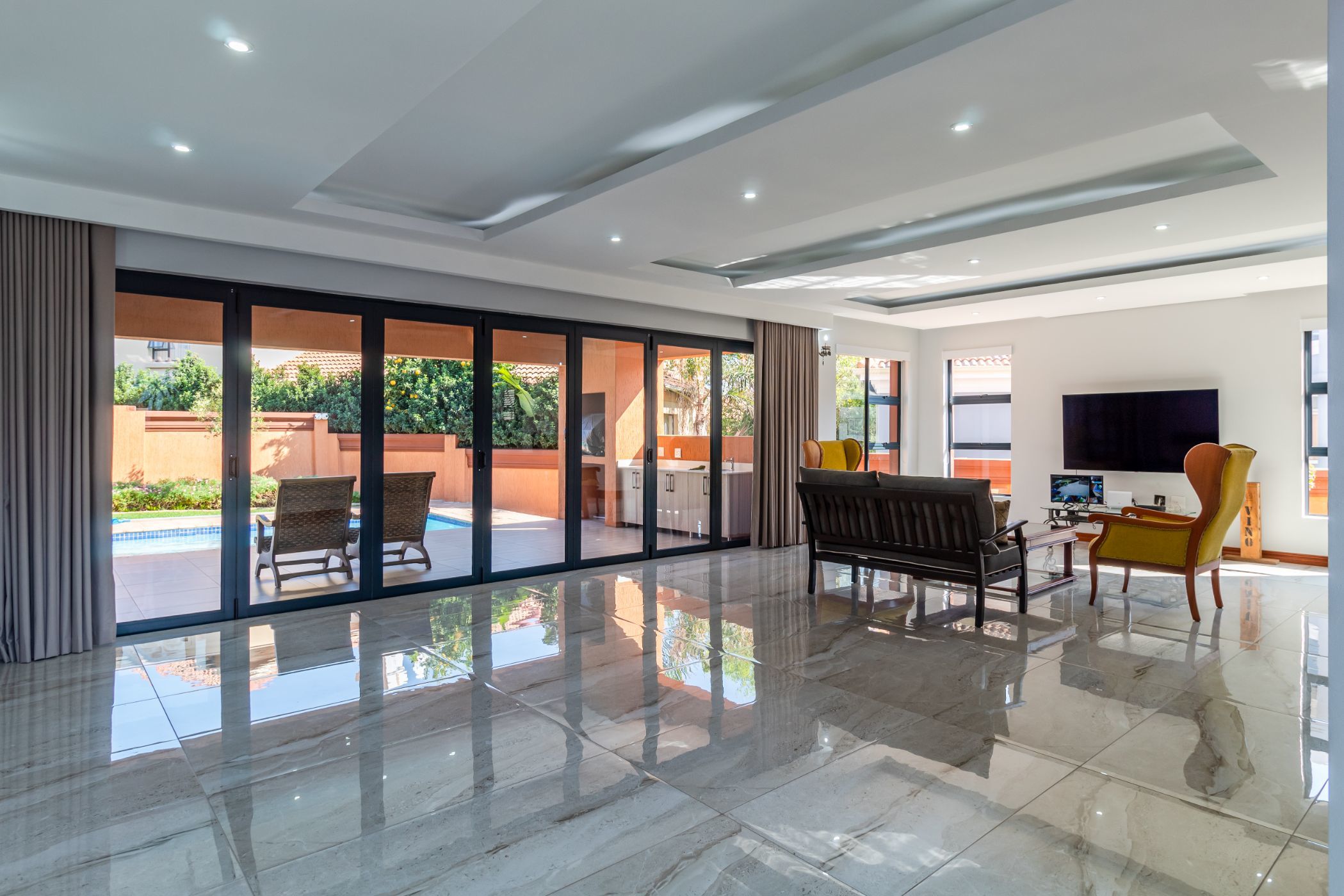 4 Bedroom House For Sale Blue Valley Golf Estate CN1613276 Pam