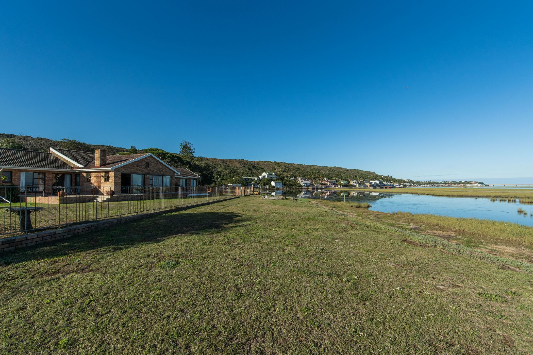 5 Bedroom House For Sale Bluewater Bay (Port Elizabeth (Gqeberha