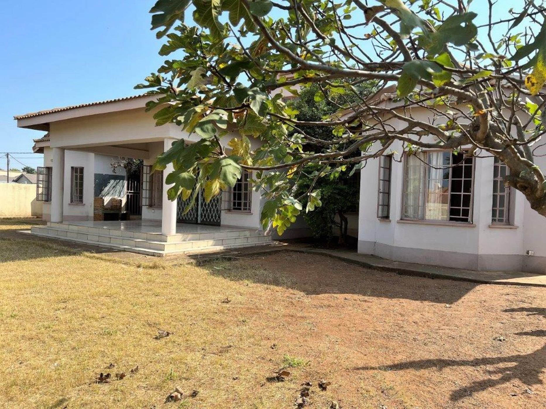 4 Bedroom House For Sale Phakalane (Botswana) 3BO1613533 Pam