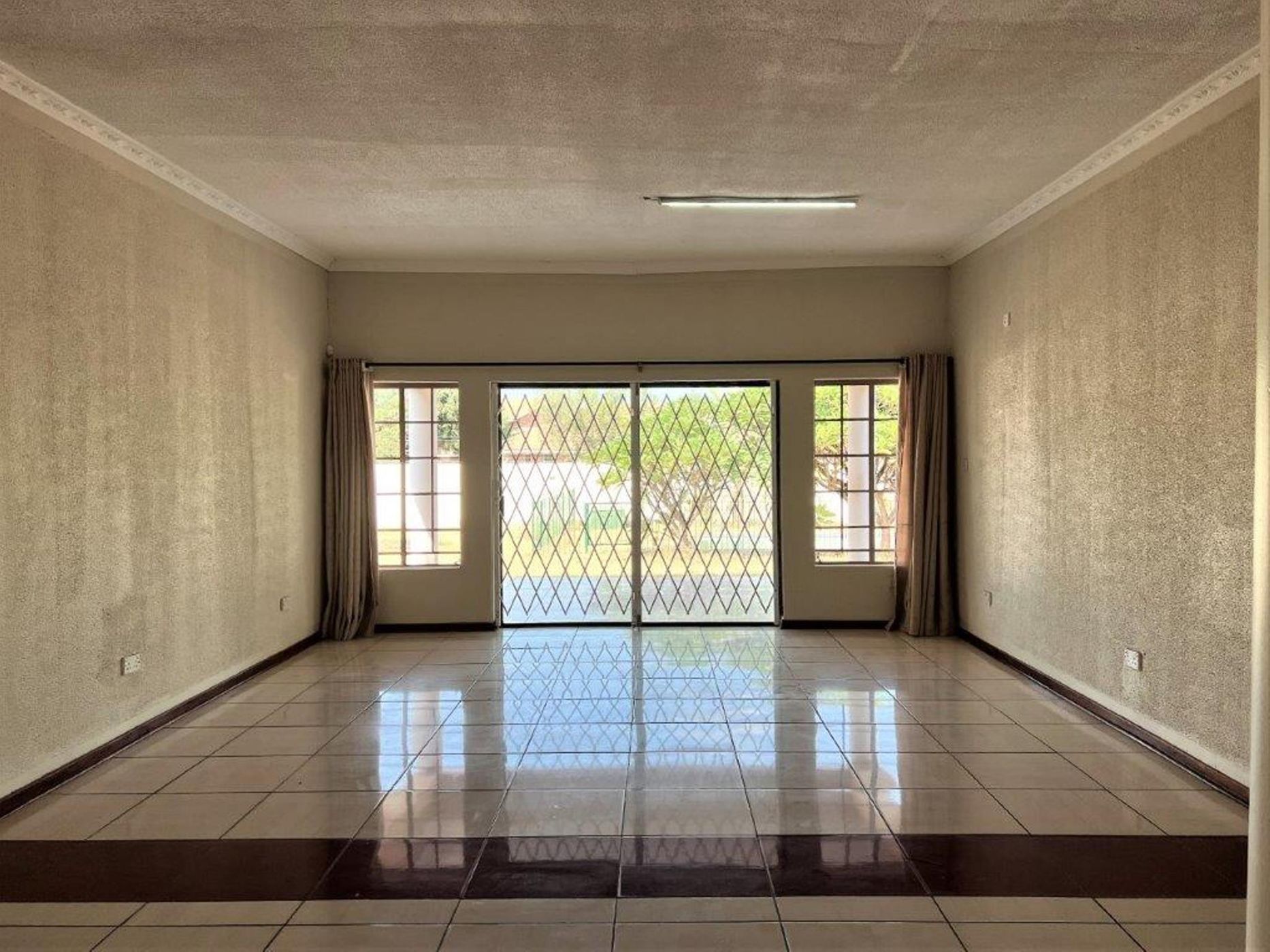 4 Bedroom House For Sale Phakalane (Botswana) 3BO1613533 Pam