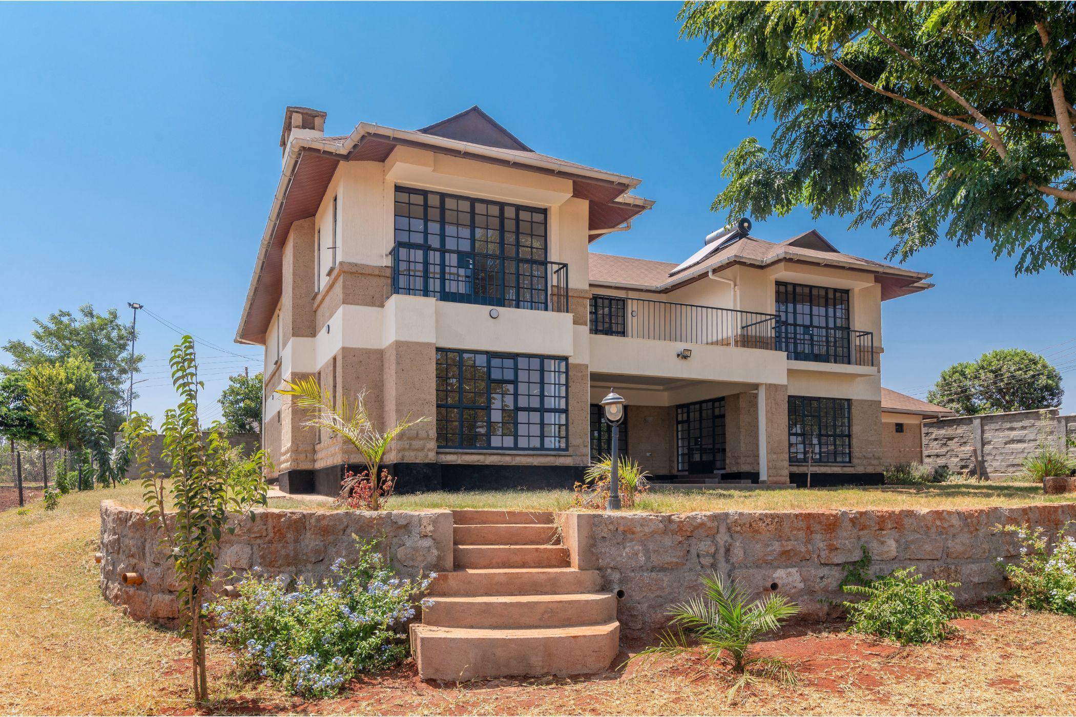 5 bedroom house for sale in Kiambu Road (Kenya)