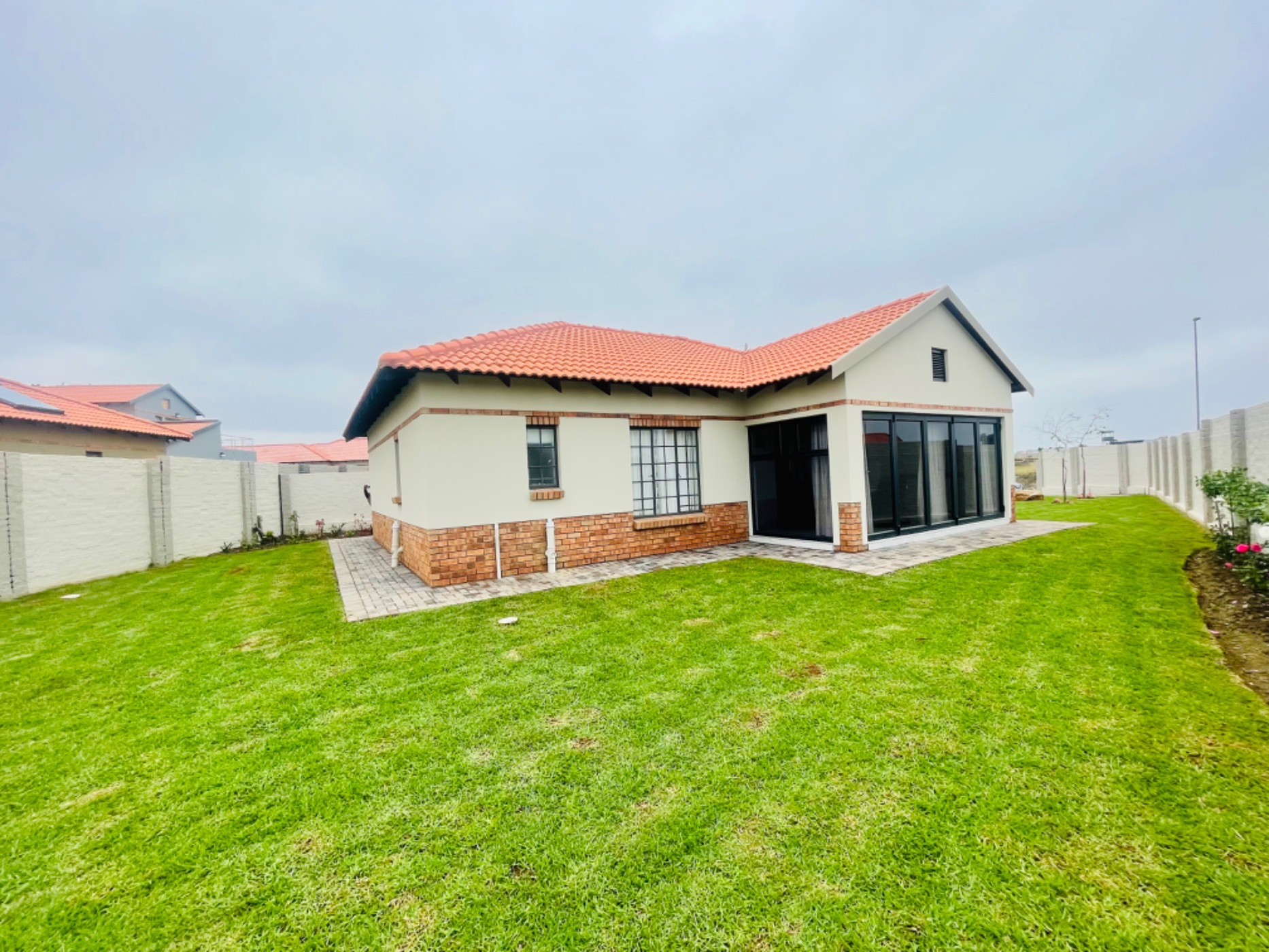 3-bedroom-townhouse-for-sale-rustenburg-1ru1614768-pam-golding