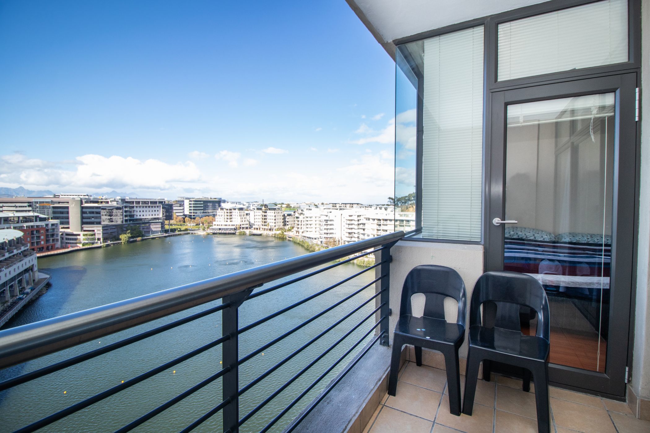 2 Bedroom Apartment For Sale Tygervalley Waterfront DBV1614137