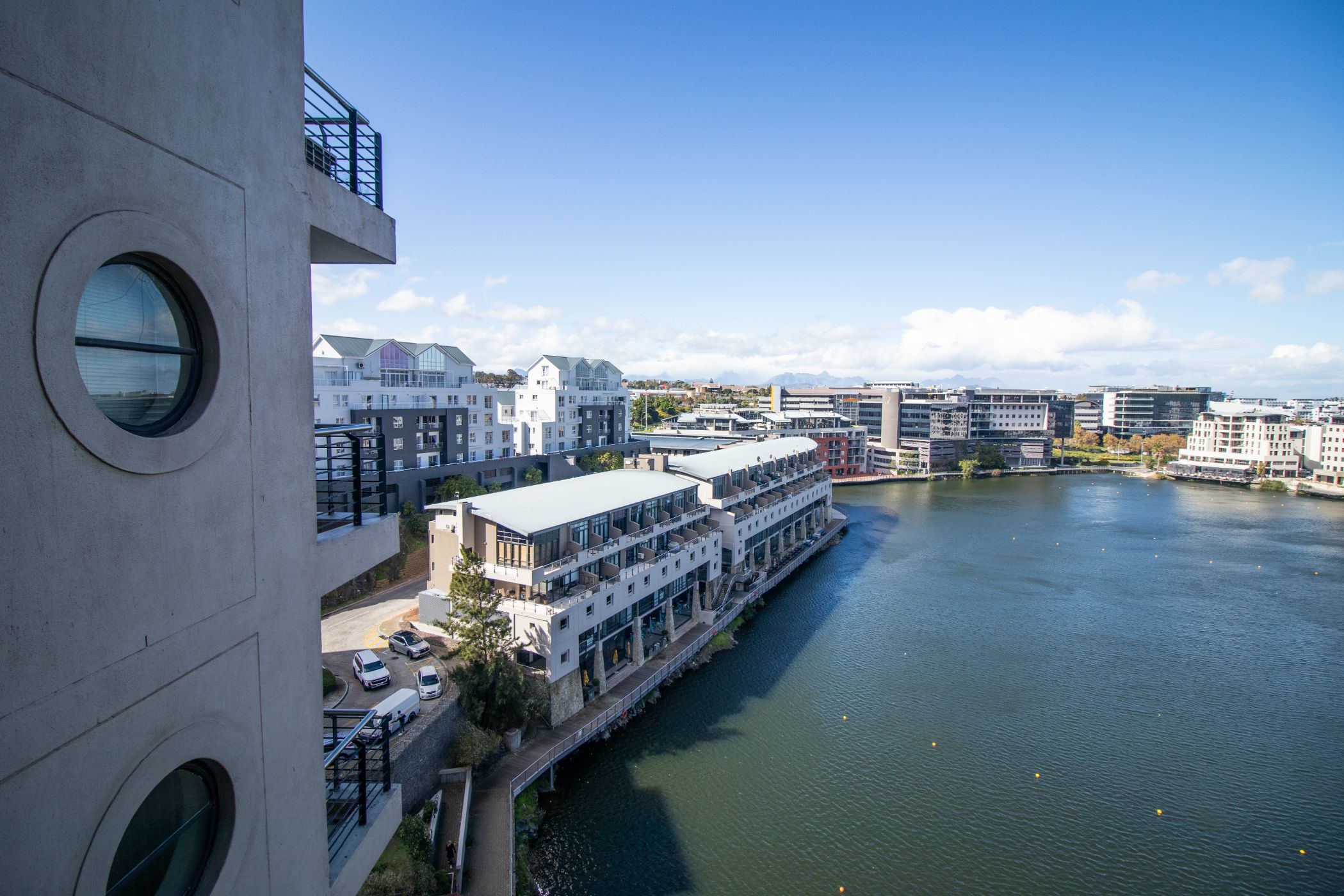 2 Bedroom Apartment For Sale Tygervalley Waterfront DBV1614137