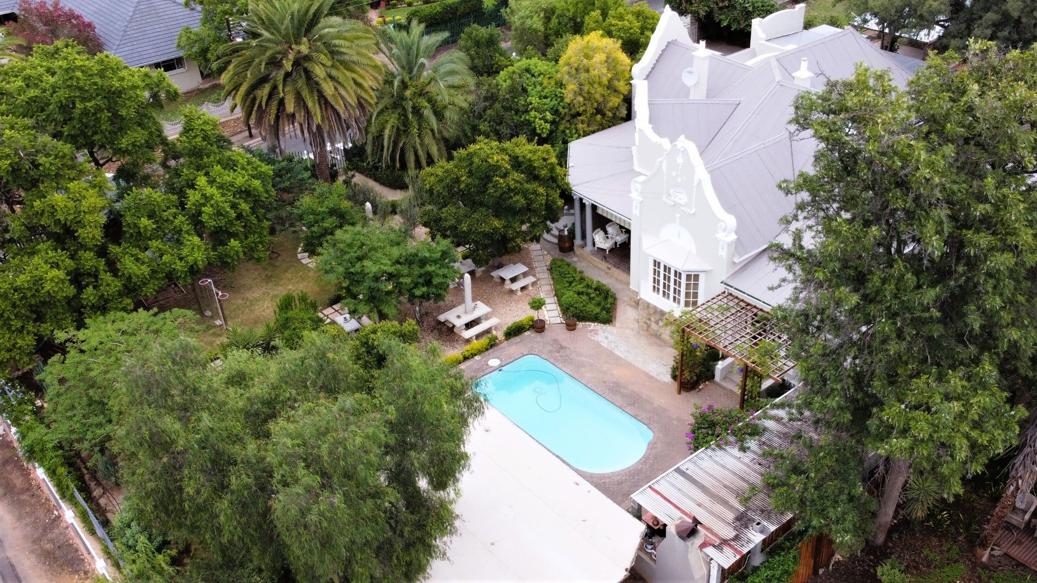 6 Bedroom House For Sale West Bank (Oudtshoorn) 1OU1613179 Pam