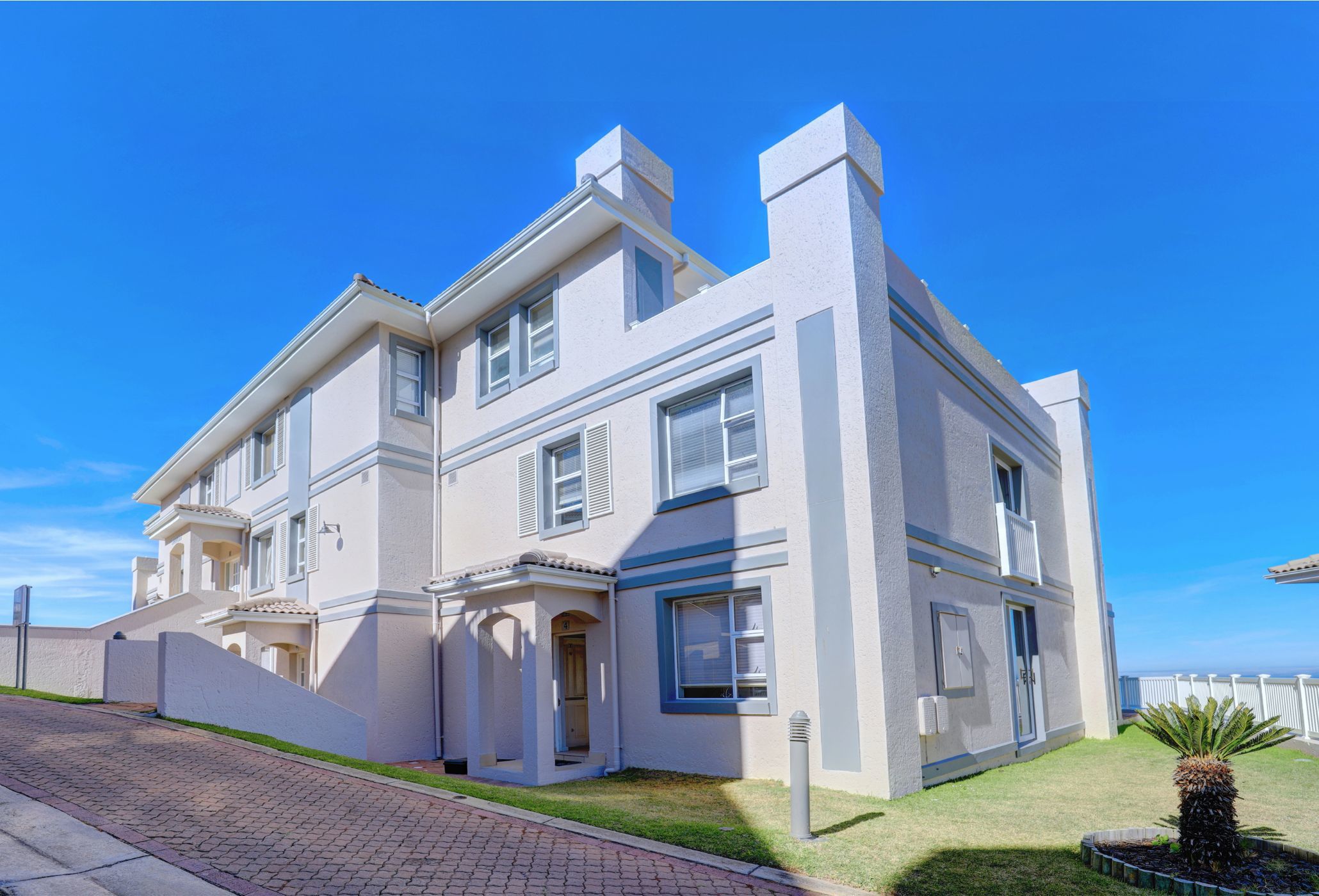 3 Bedroom House For Sale Pinnacle Point Golf Estate 1MB1613787