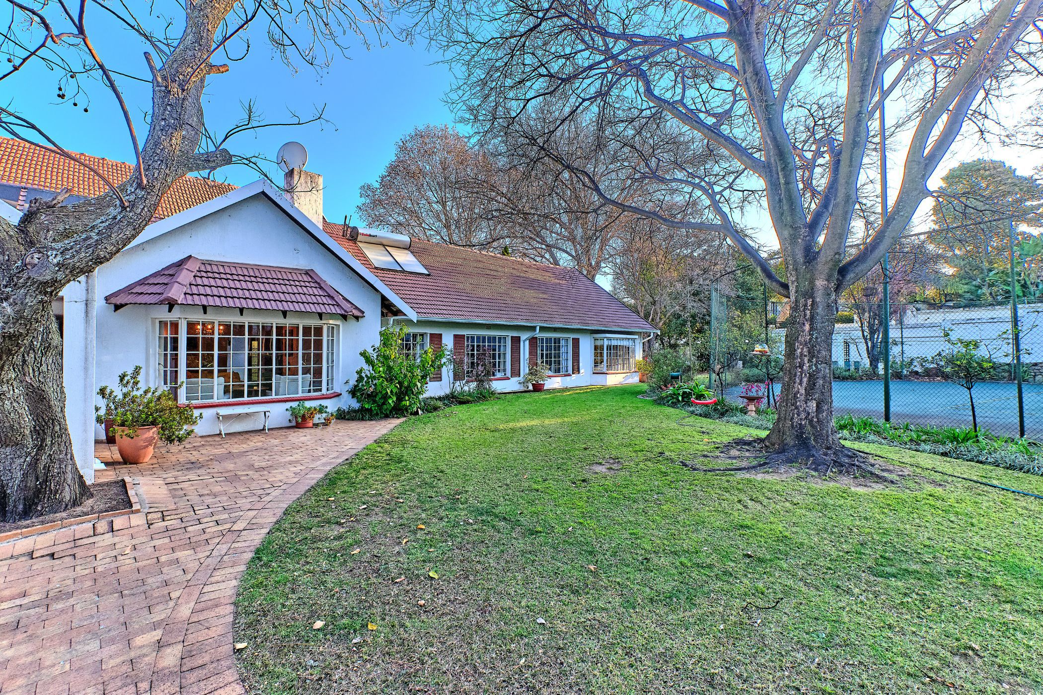 5 Bedroom House For Sale Bryanston HP1619311 Pam Golding Properties