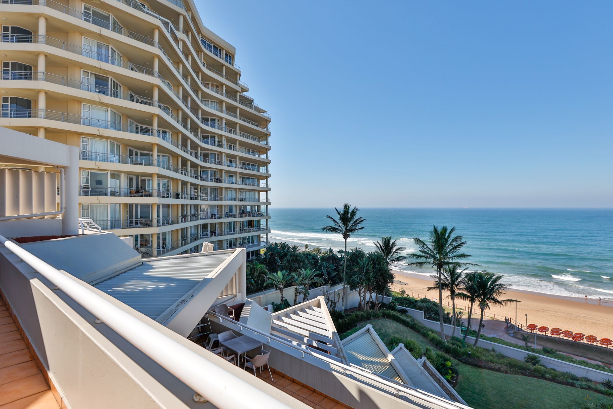 2 bedroom apartment for sale in uMhlanga Rocks