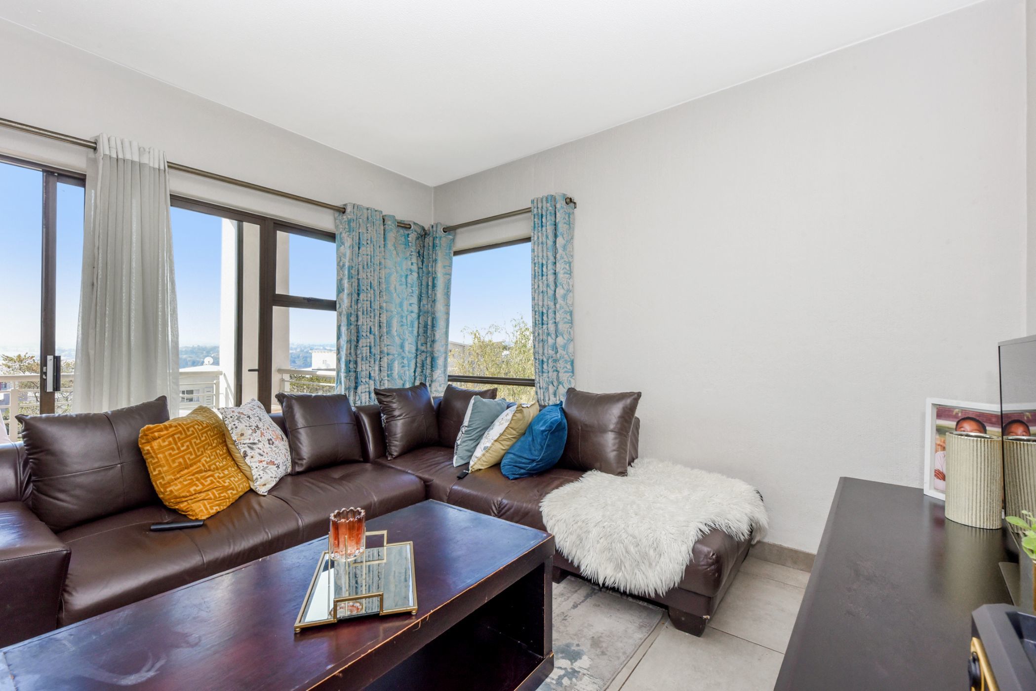 3 Bedroom Apartment For Sale Bank Assisted Sale by FNB Beverley