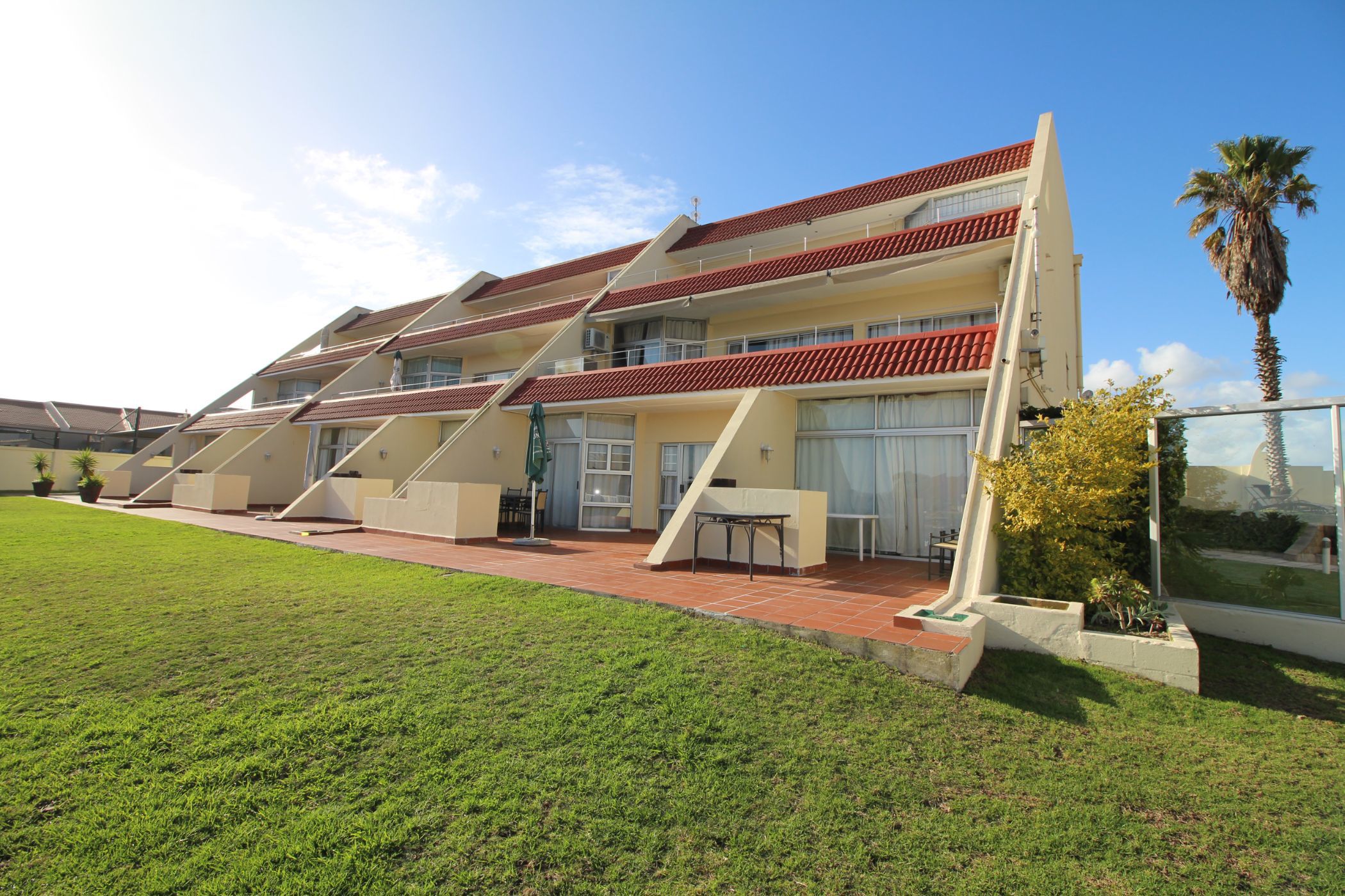 1 Bedroom Apartment For Sale Port Owen LA1618166 Pam Golding