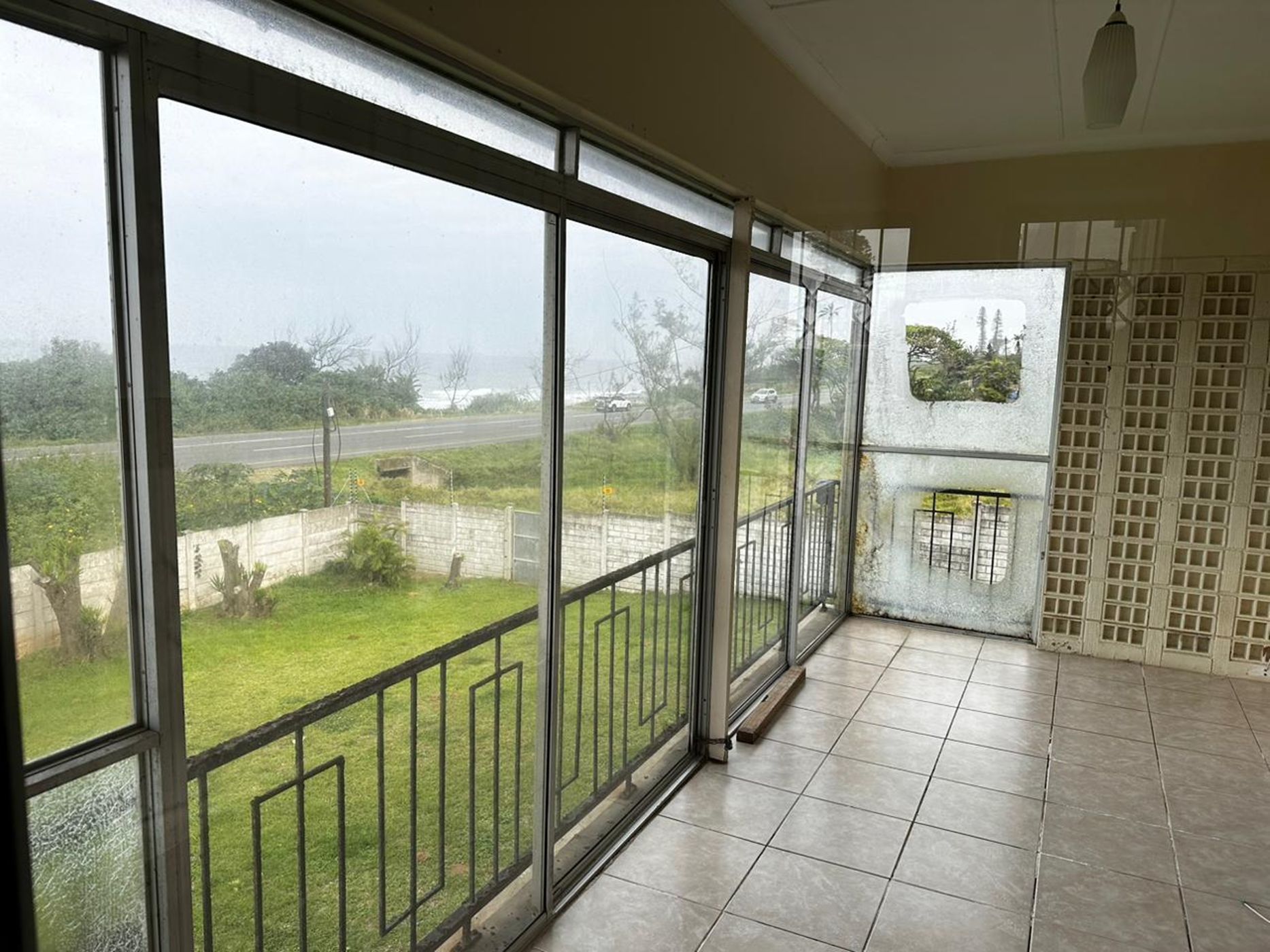3 bedroom house to rent in Tongaat Beach