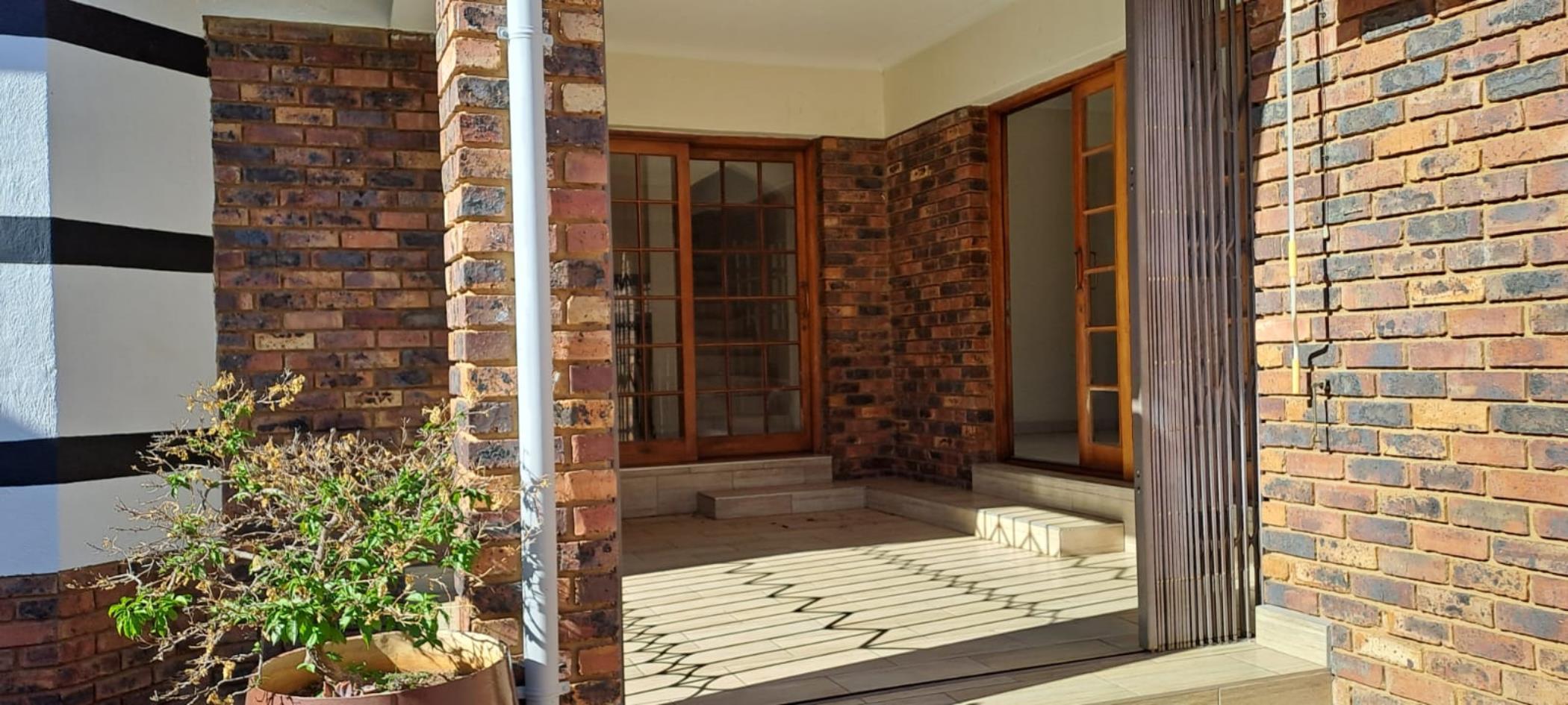 4 Bedroom Cluster House For Sale Meyersdal 1AB1618881 Pam Golding