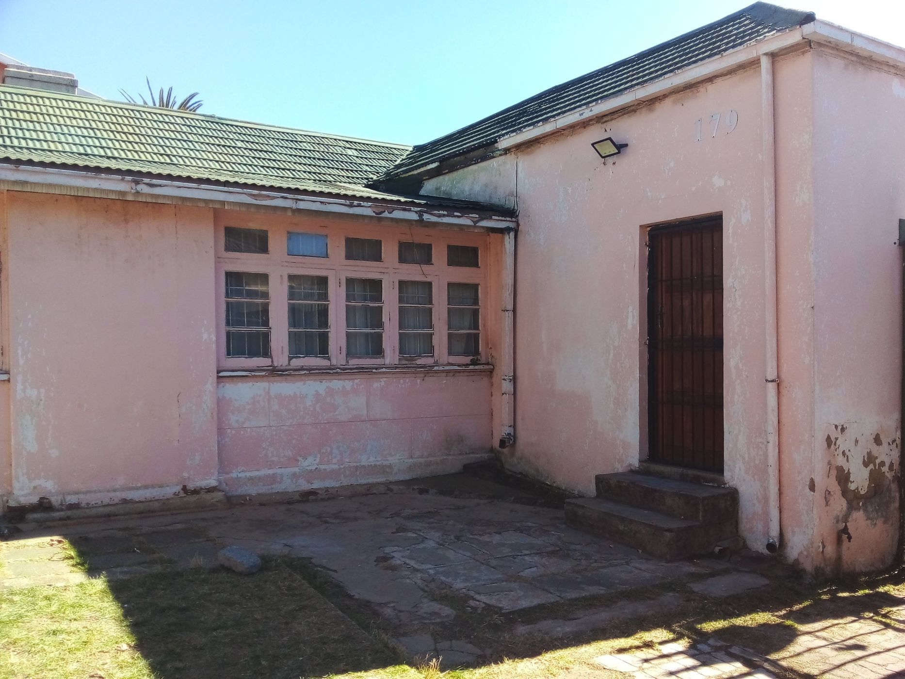 3 Bedroom House For Sale Bank Assisted Sale by Standard Bank