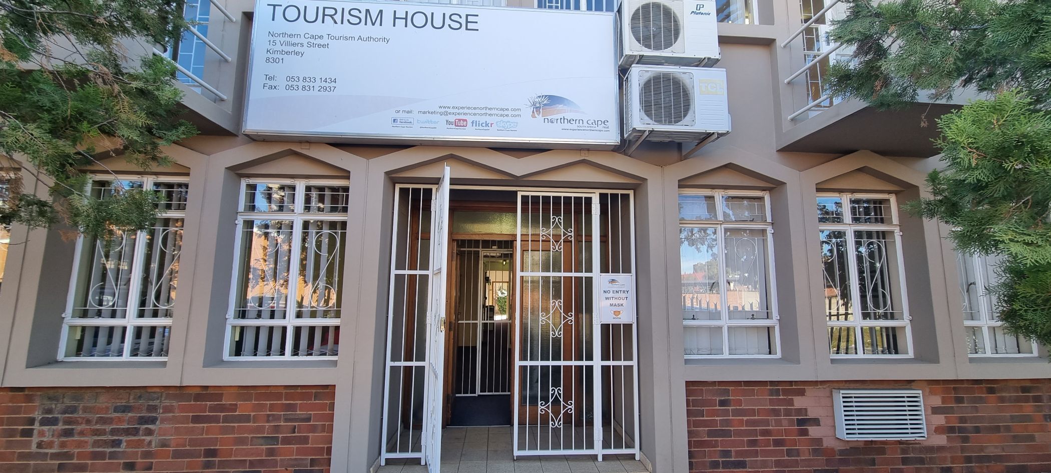 1679 m&sup2; commercial office for sale in Kimberley