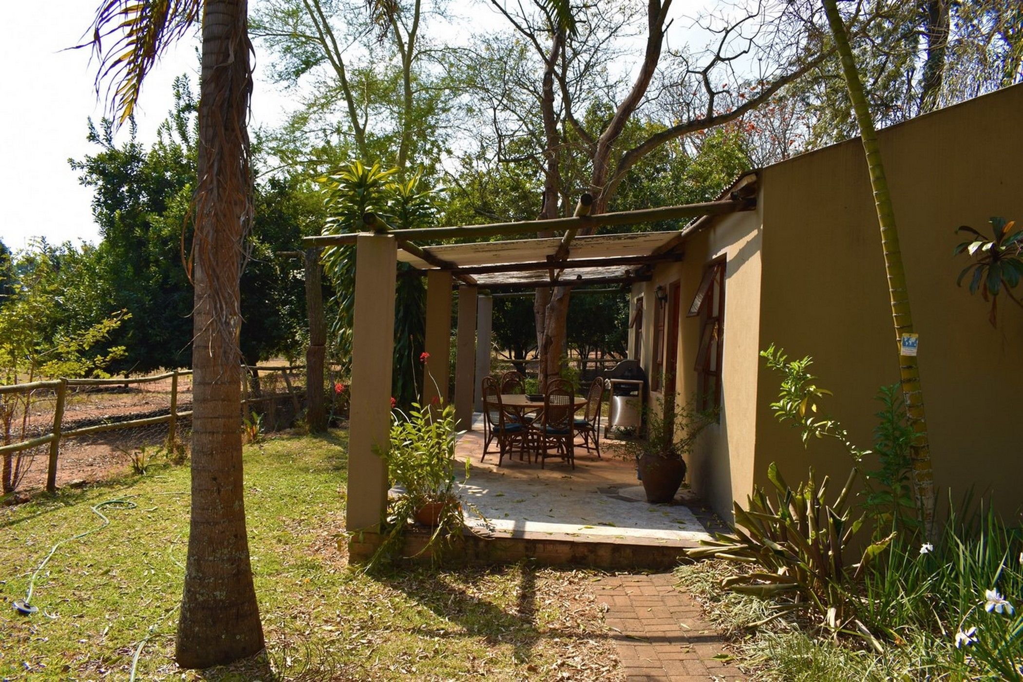 2 Bedroom House For Sale White River AH 1WR1616944 Pam Golding