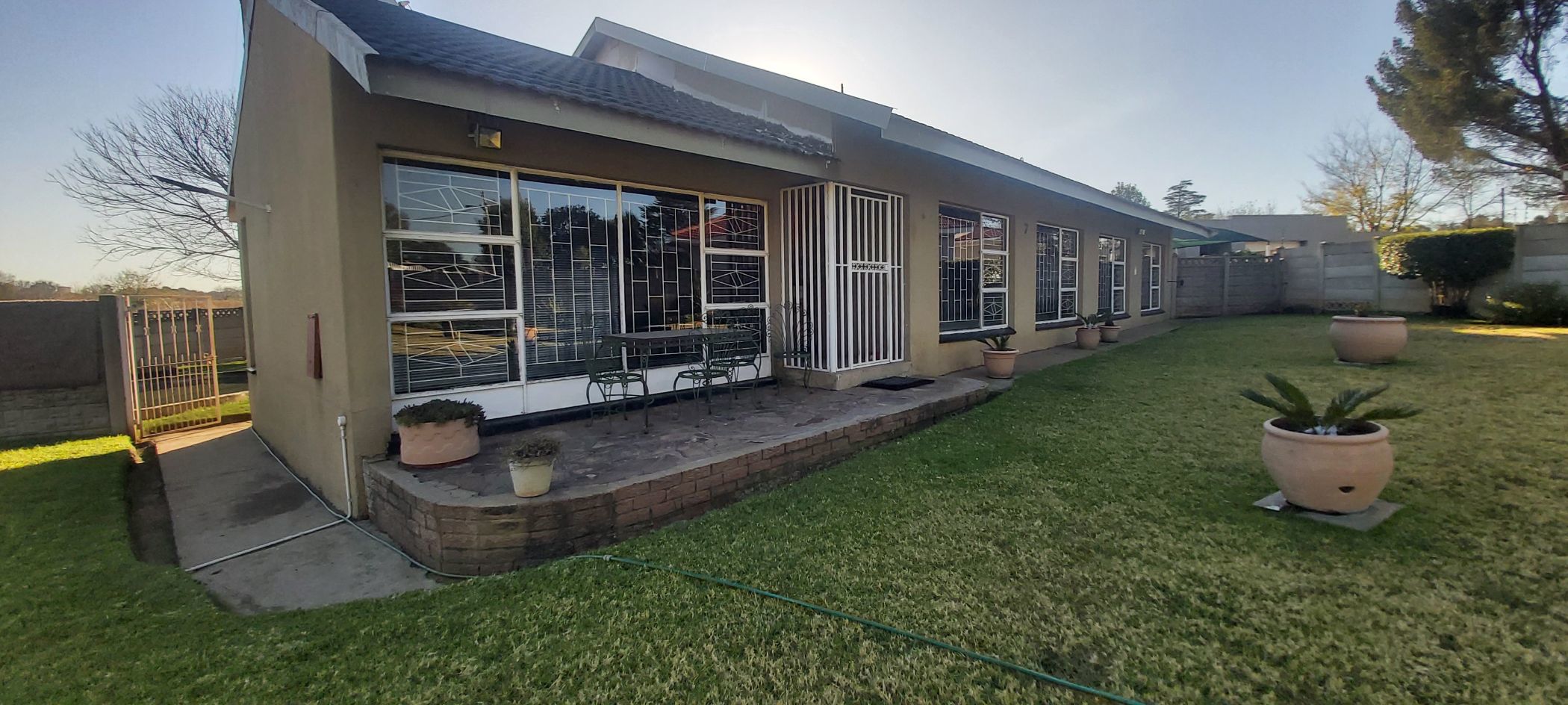 3 Bedroom House For Sale Duncanville 1VT1618693 Pam Golding