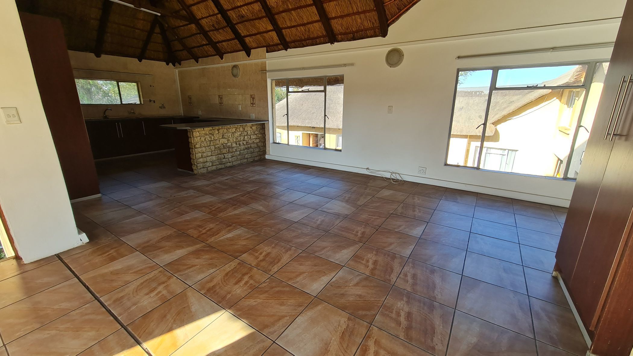 2 Bedroom Garden Apartment To Rent Vandermerweskroon 1VT1616823