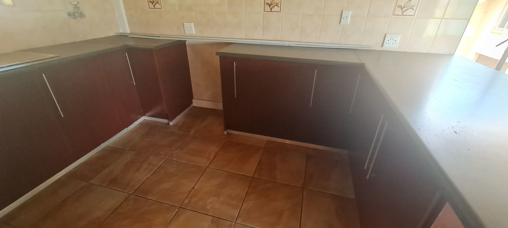 2 Bedroom Garden Apartment To Rent Vandermerweskroon 1VT1616823