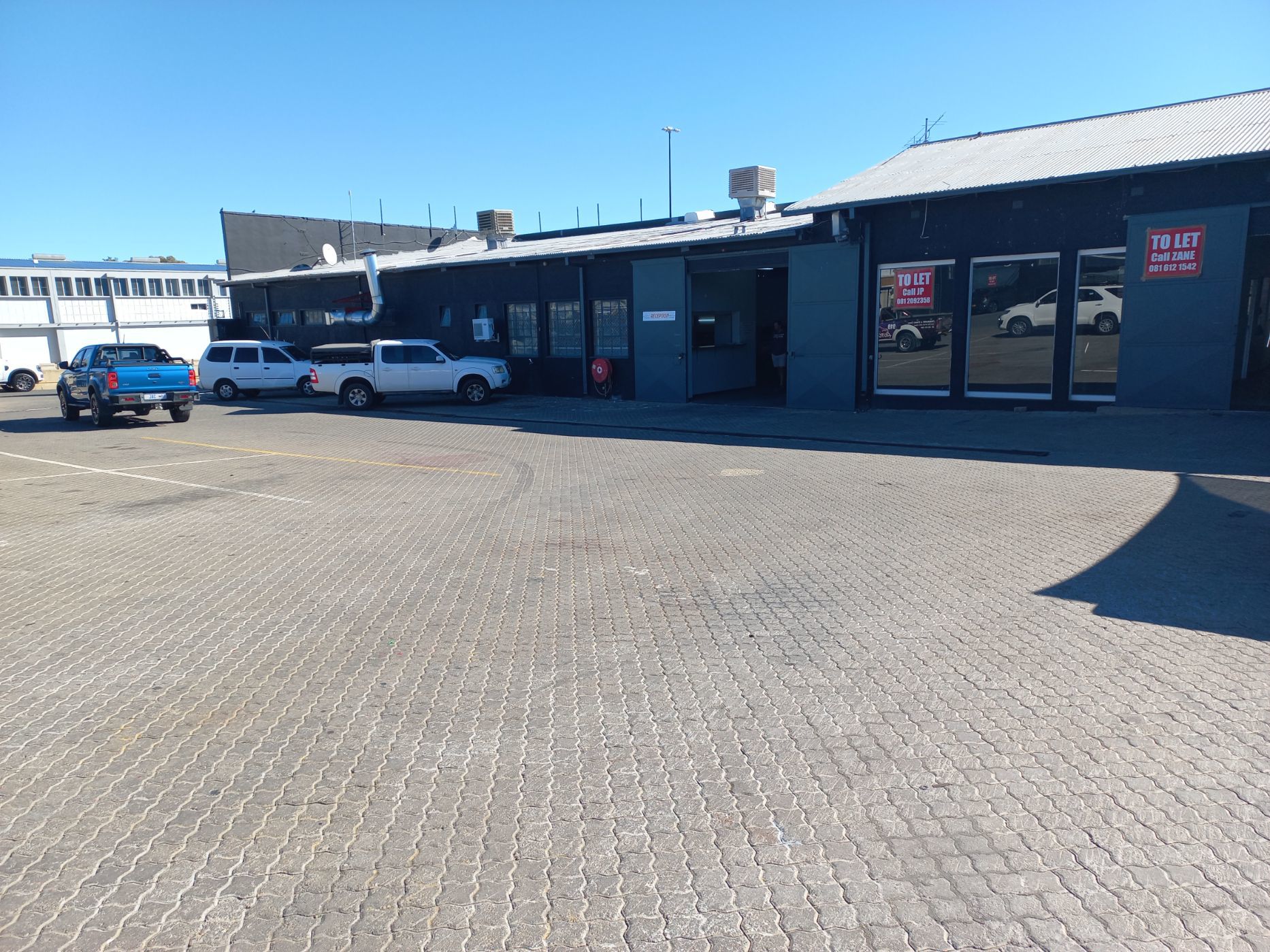 3366 m&sup2; commercial industrial property for sale in Windhoek (Namibia)