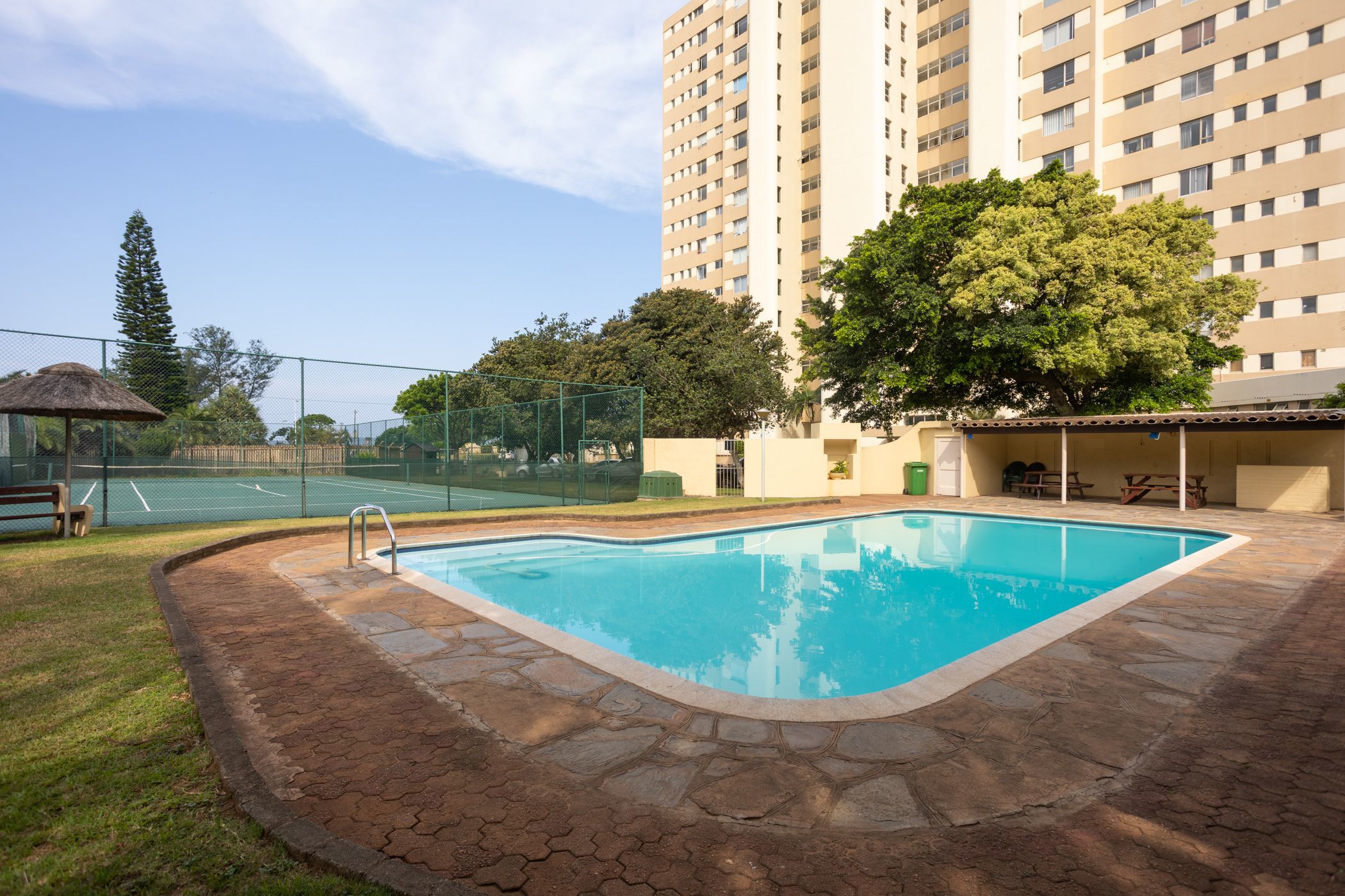 2 Bedroom Apartment To Rent Durban North 1ND1617374 Pam Golding