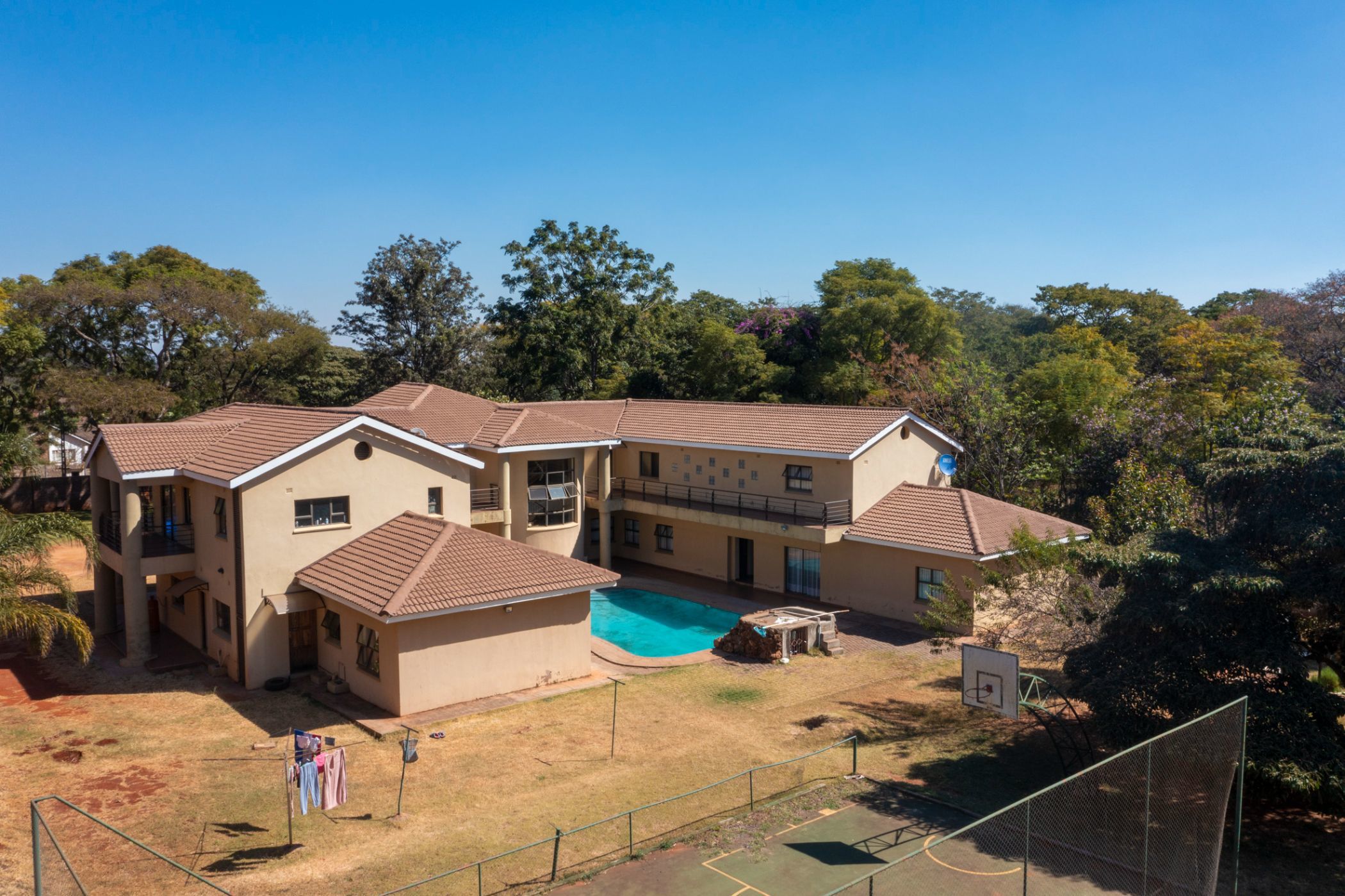 House For Sale | Harare North (Zimbabwe) | 3ZB1618826 | Pam Golding ...