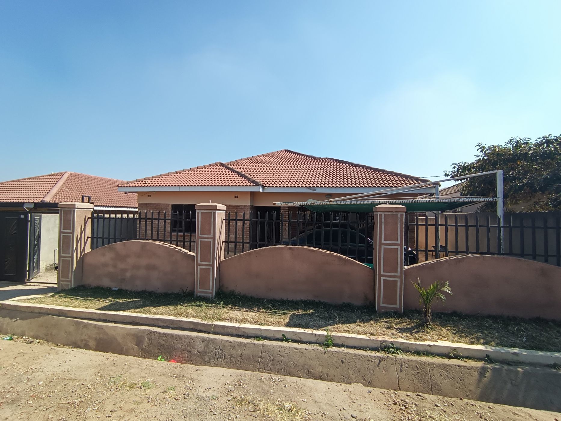 House For Sale Waterfalls (Zimbabwe) 3ZB1618944 Pam Golding