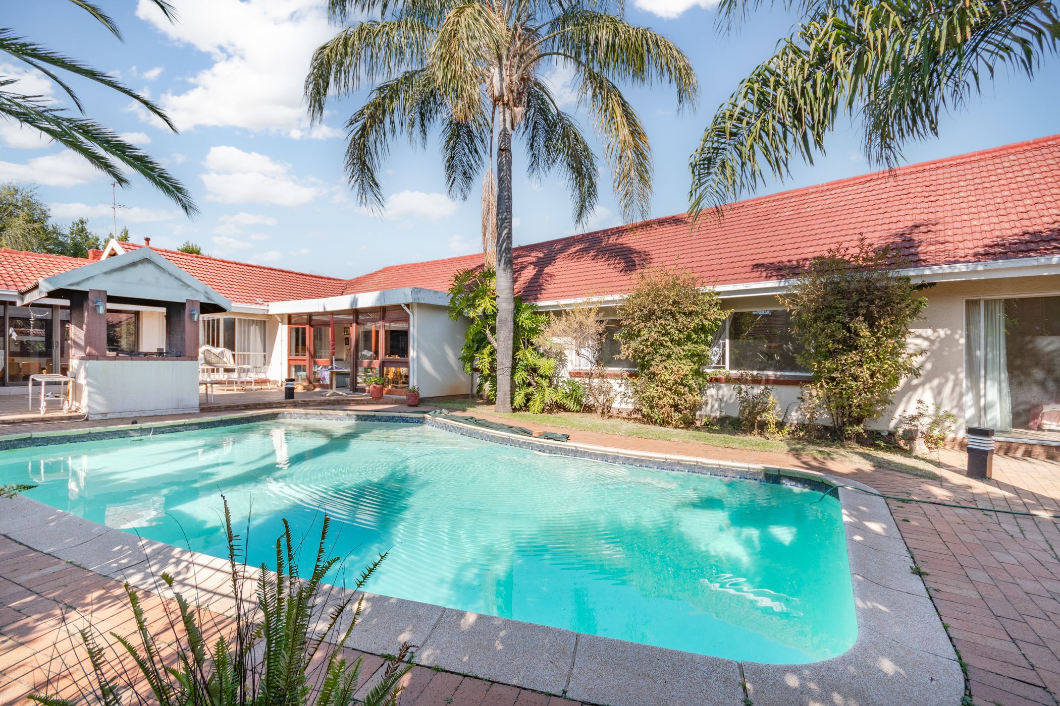 4 Bedroom House For Sale Lombardy East BED1619266 Pam Golding